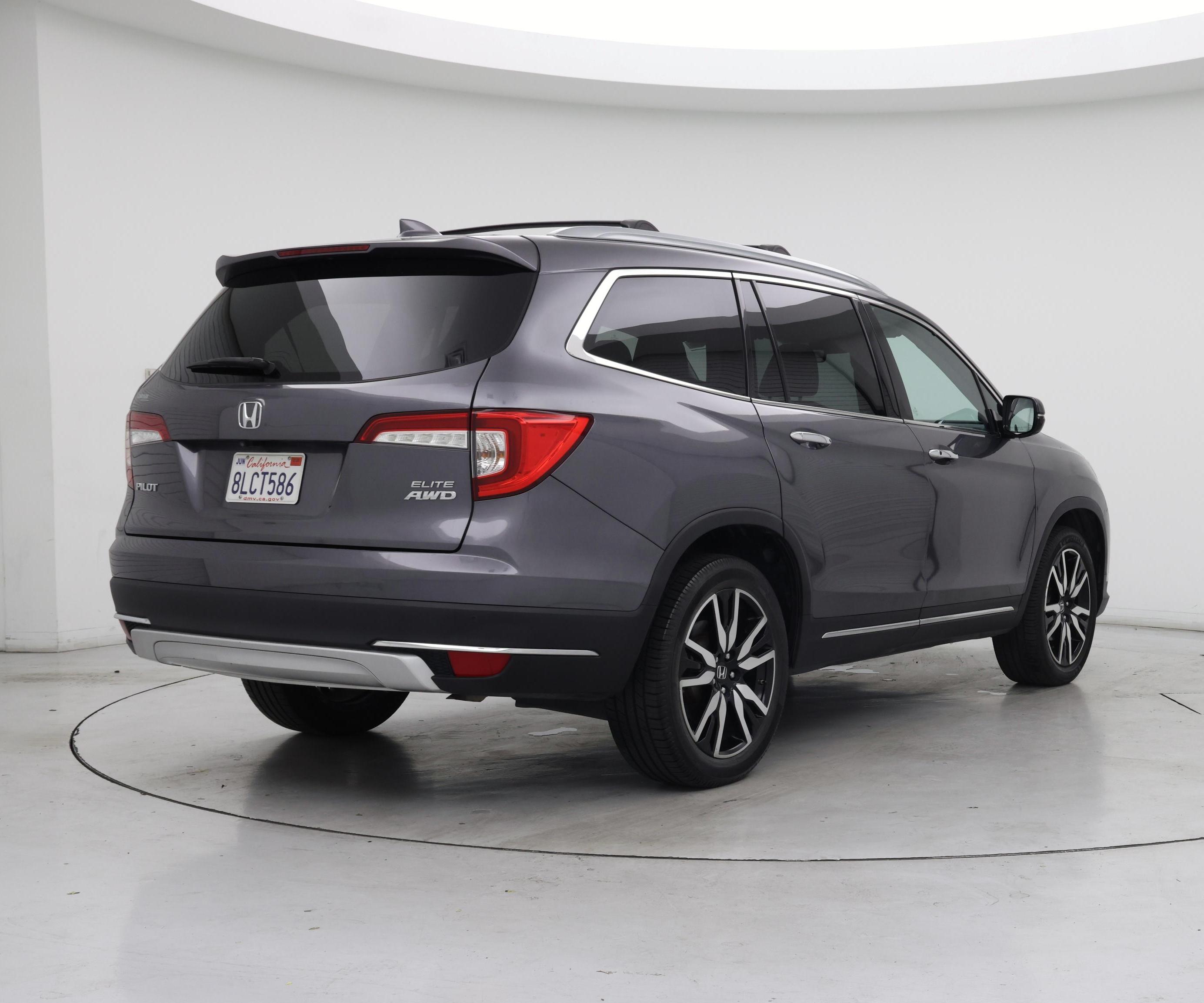 Thumbnail: 2019 Honda Pilot - 8