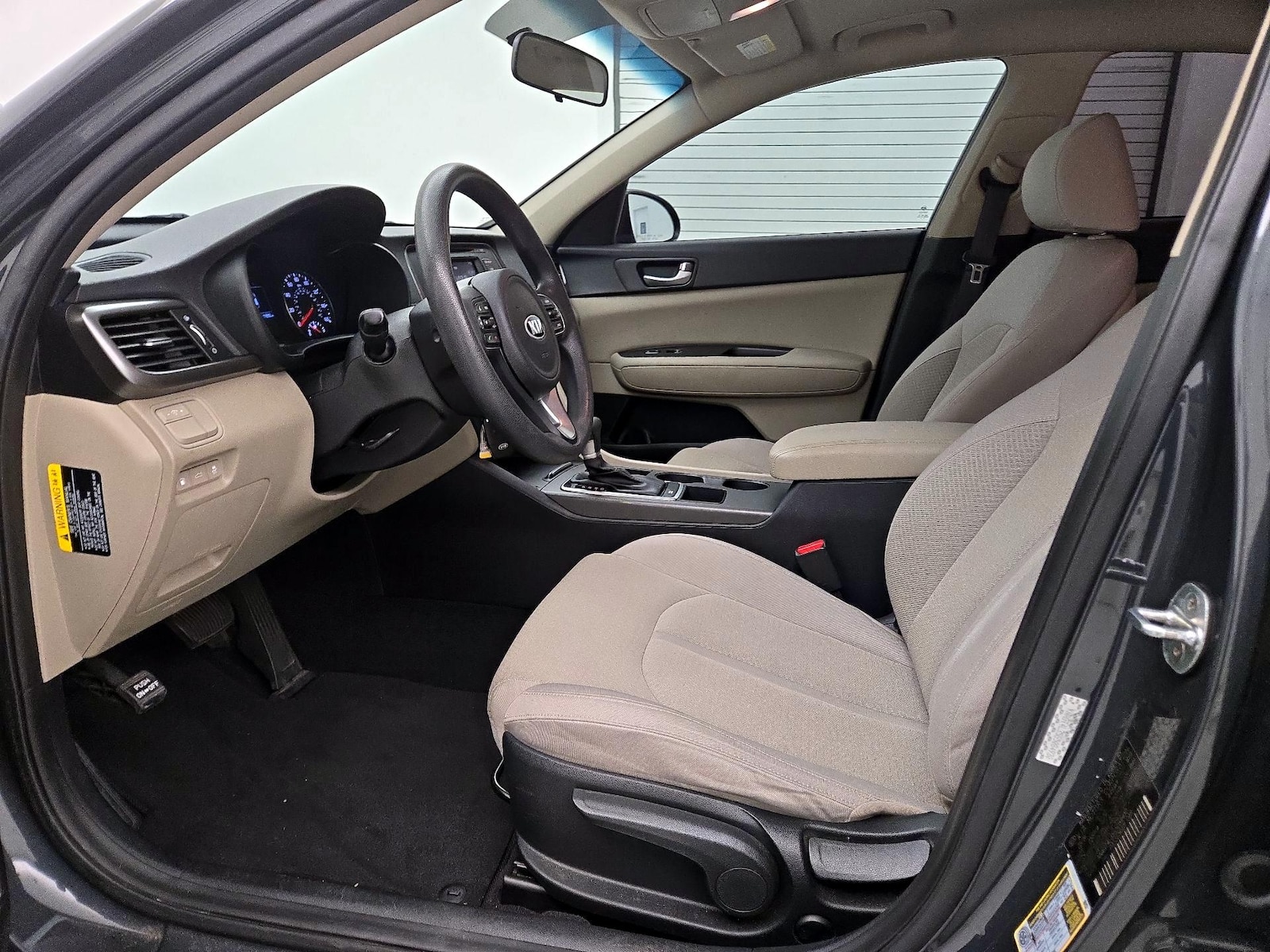 2016 Kia Optima LX - Photo 12
