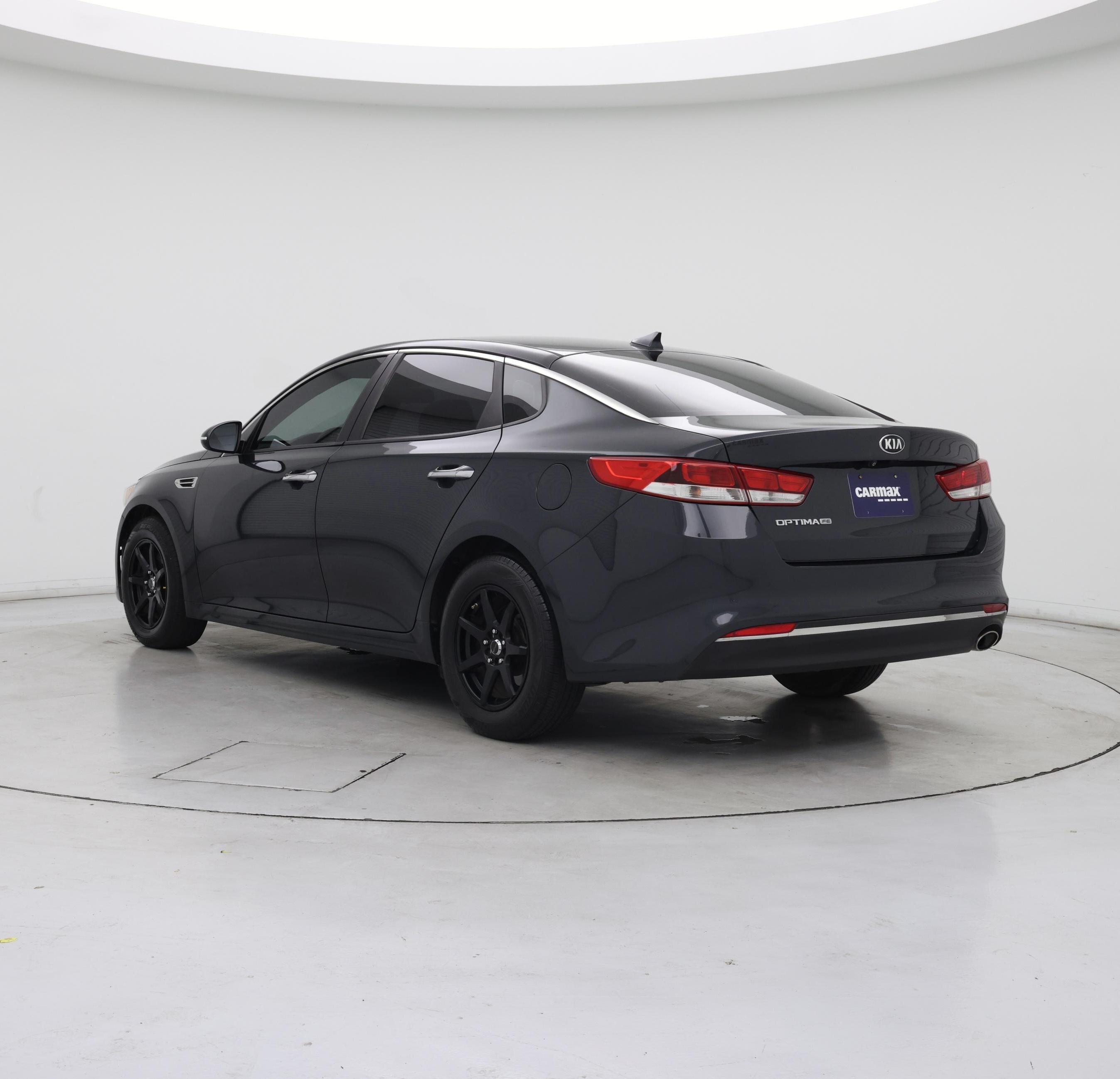 Thumbnail: 2016 Kia Optima - 2
