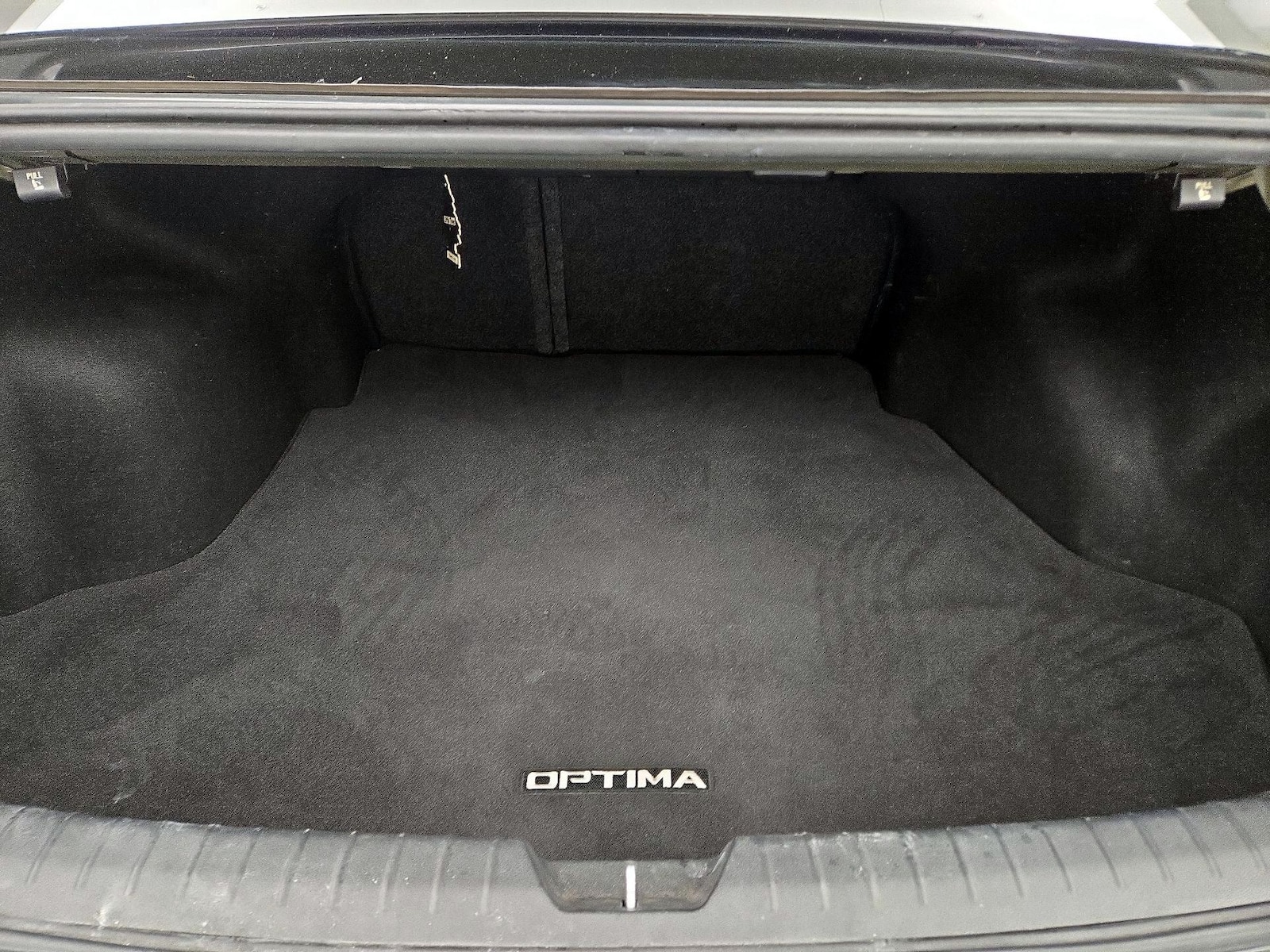 2016 Kia Optima LX - Photo 20