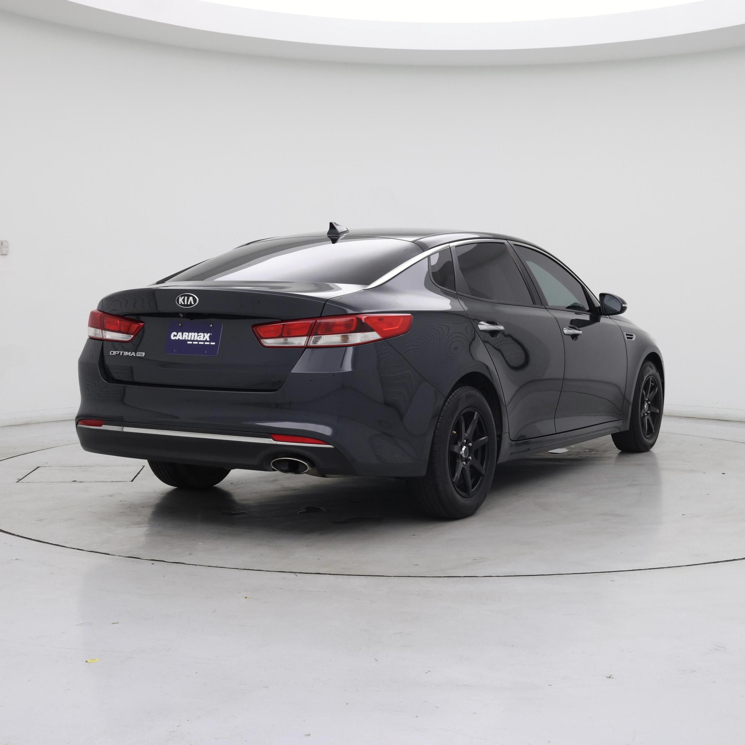 Thumbnail: 2016 Kia Optima - 8