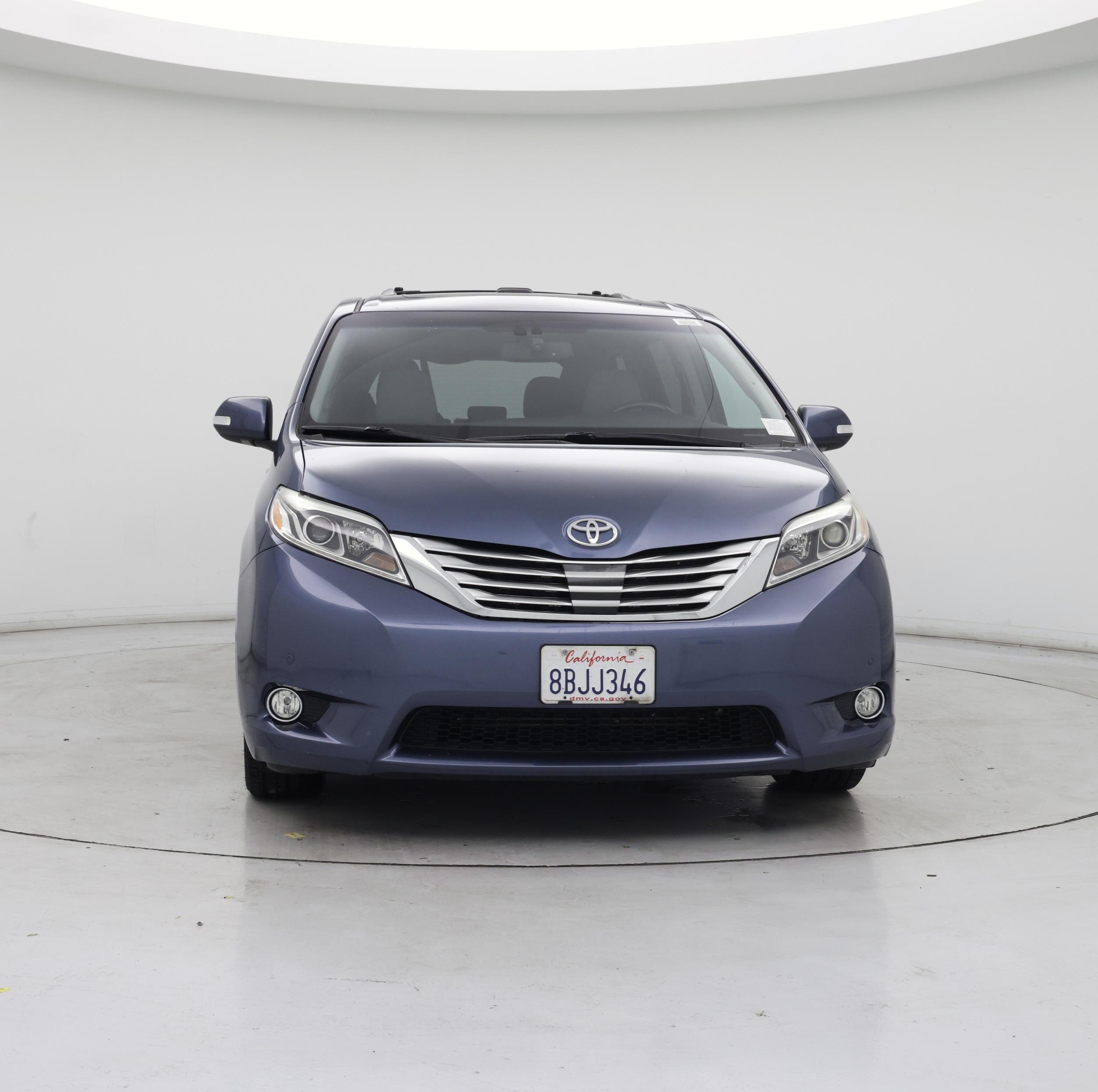 Thumbnail: 2017 Toyota Sienna - 5