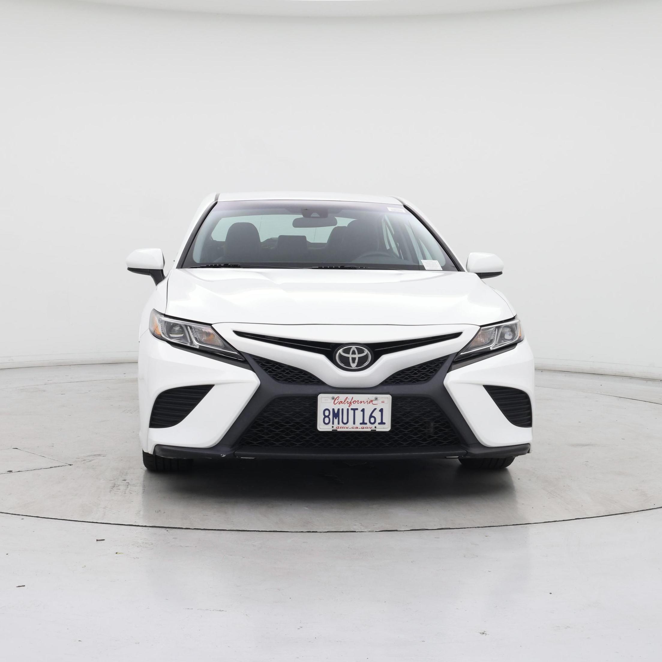 Thumbnail: 2019 Toyota Camry - 5
