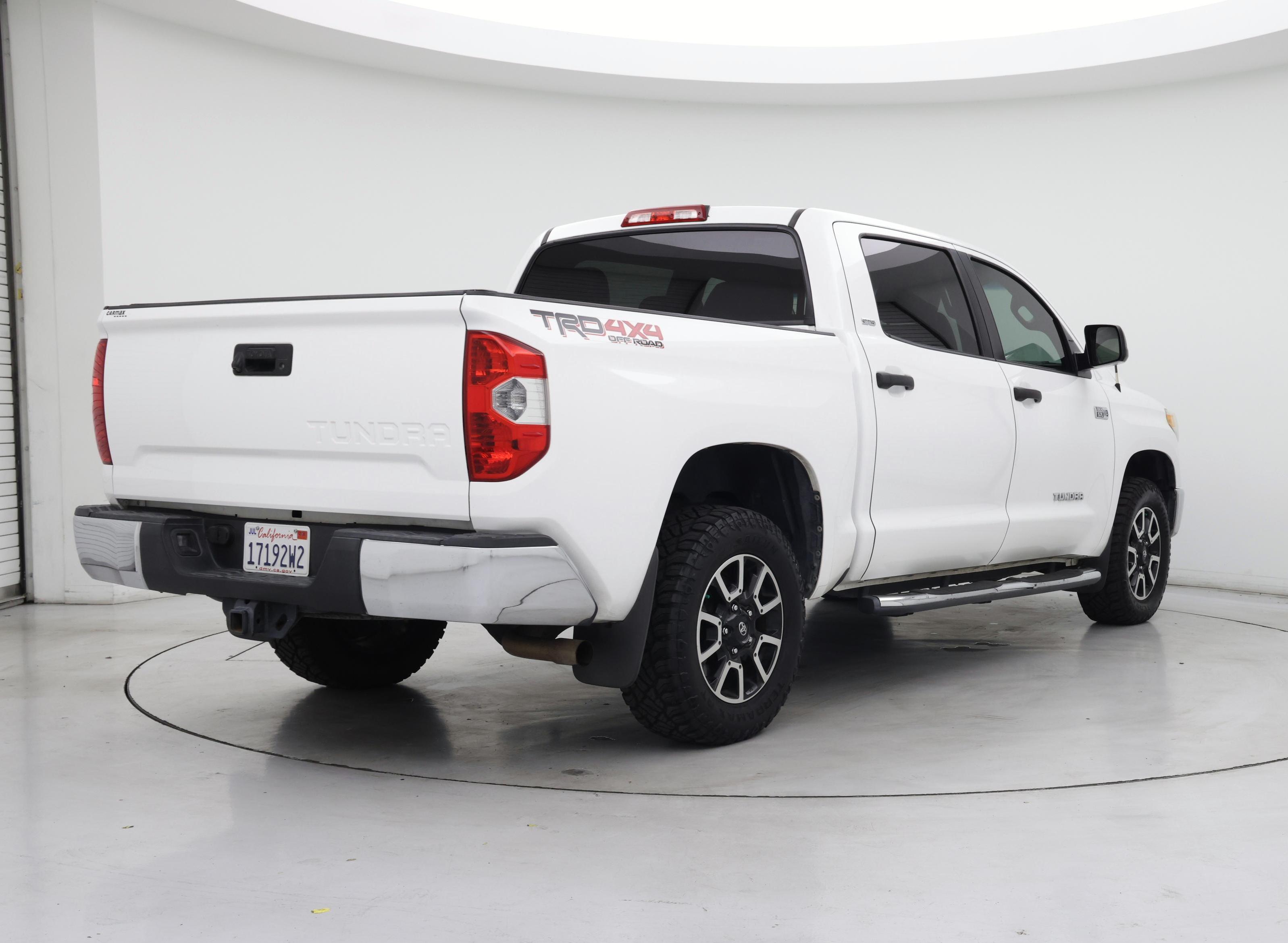 Thumbnail: 2014 Toyota Tundra - 8