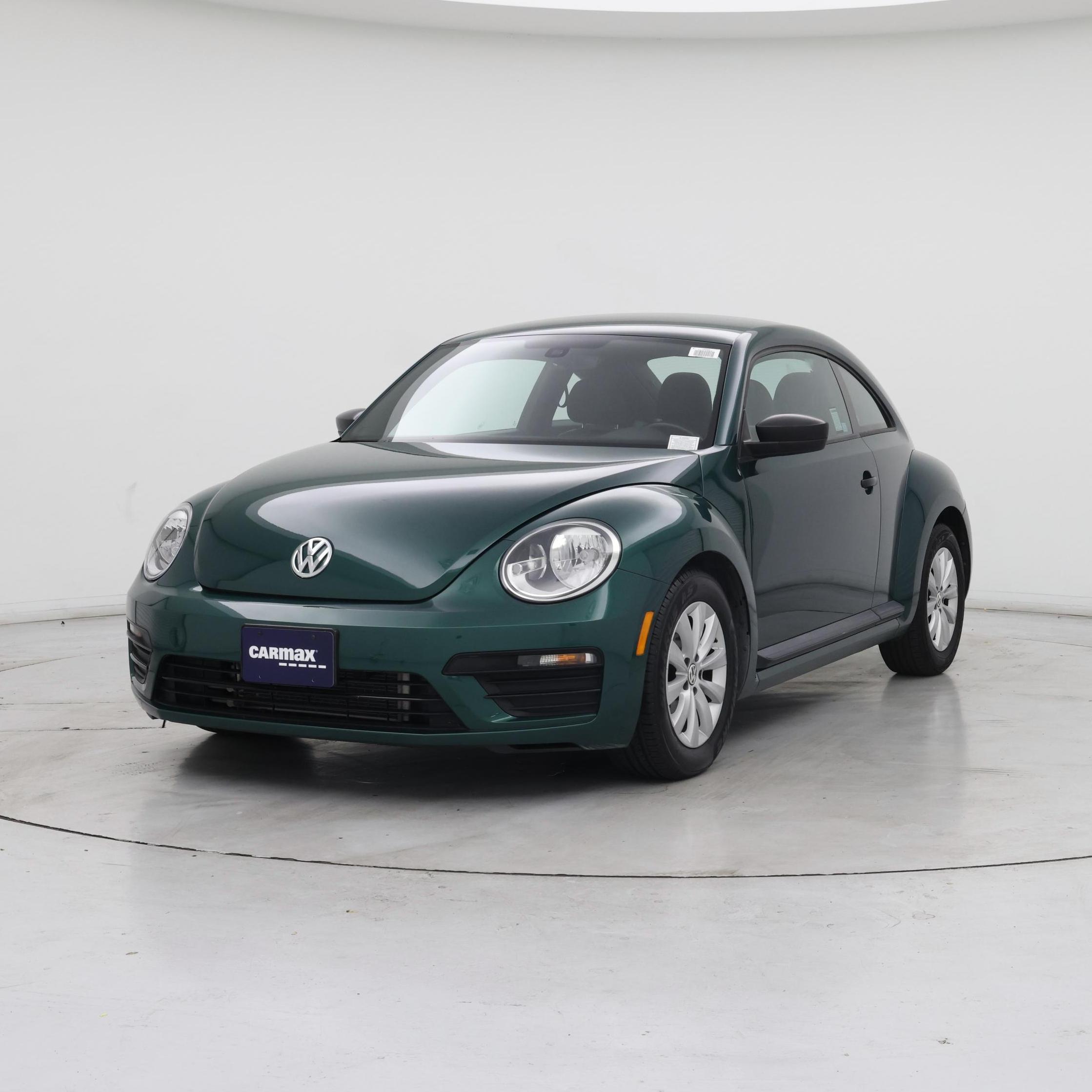 Thumbnail: 2017 Volkswagen Beetle - 4
