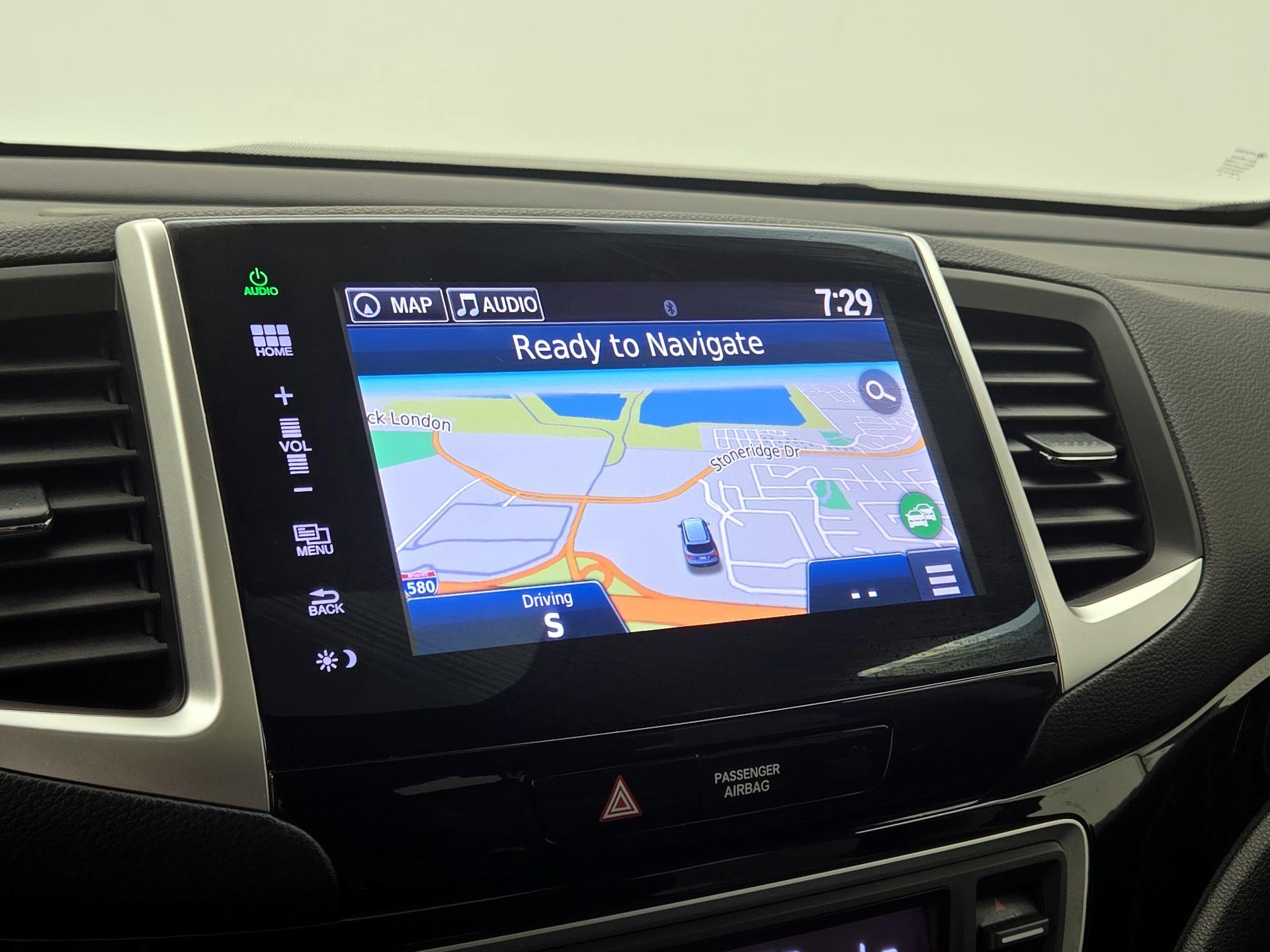 Thumbnail: 2016 Honda Pilot - 14
