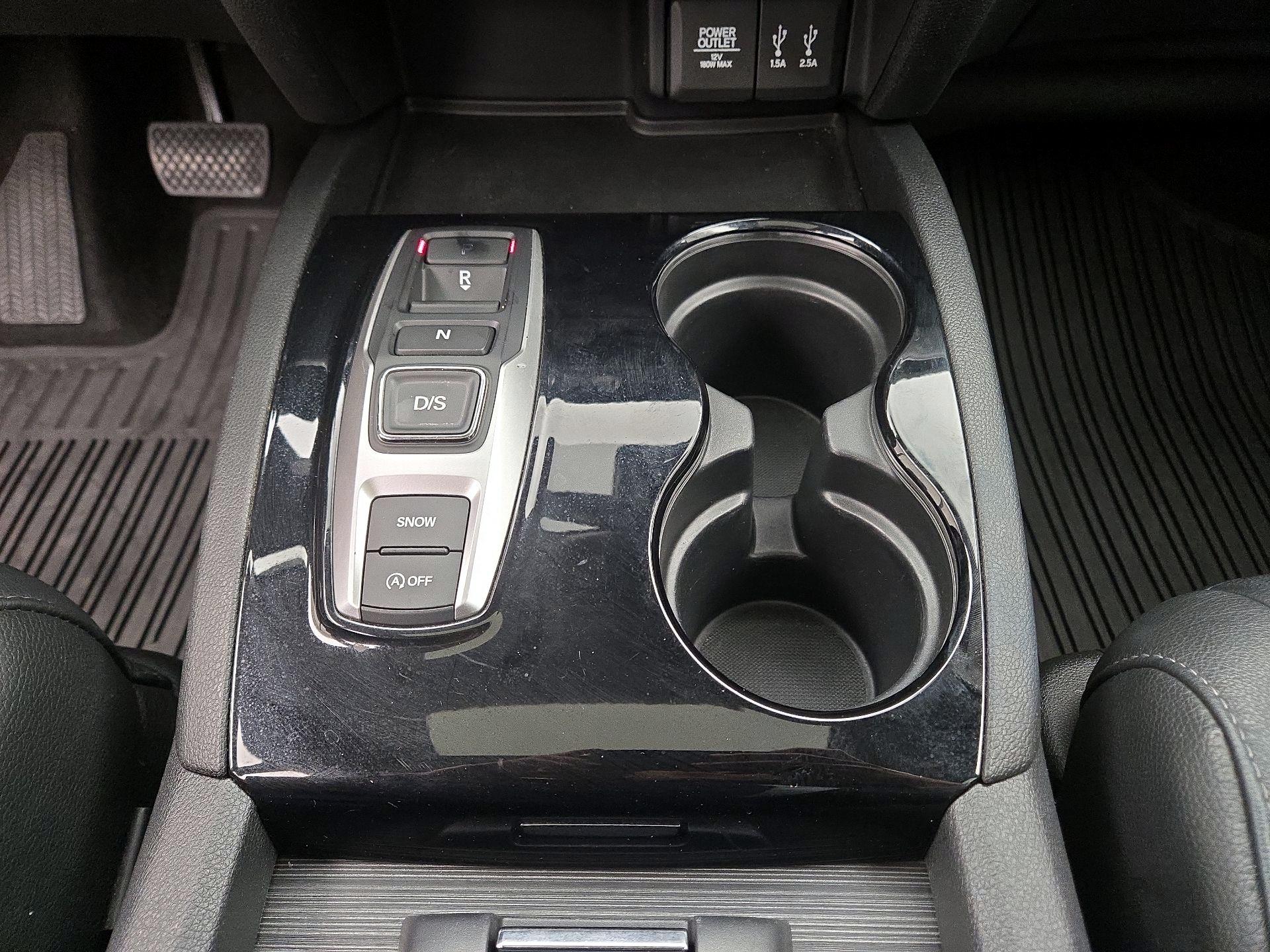Thumbnail: 2016 Honda Pilot - 18