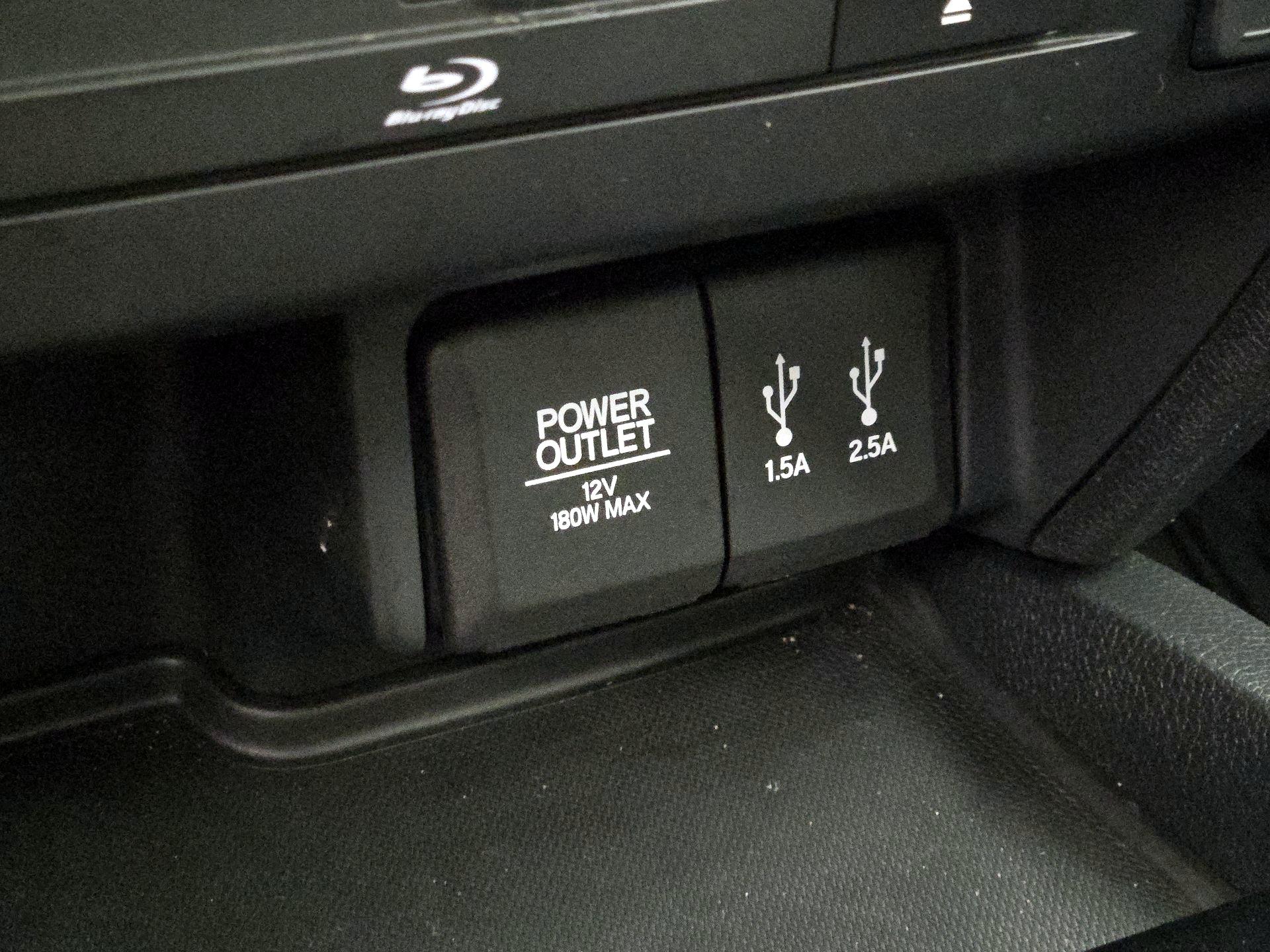 Thumbnail: 2016 Honda Pilot - 19
