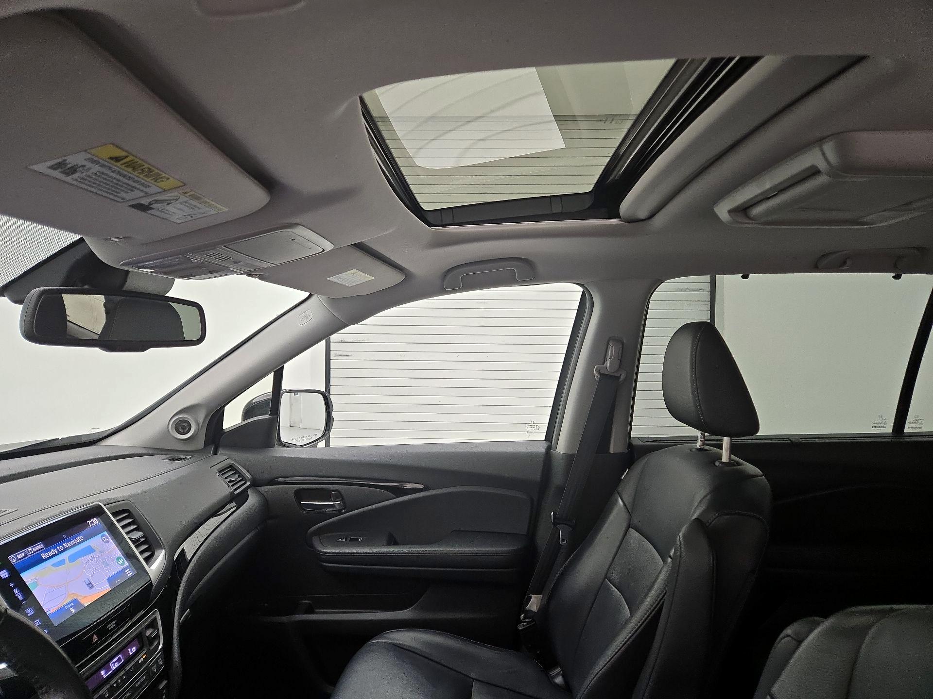 Thumbnail: 2016 Honda Pilot - 20