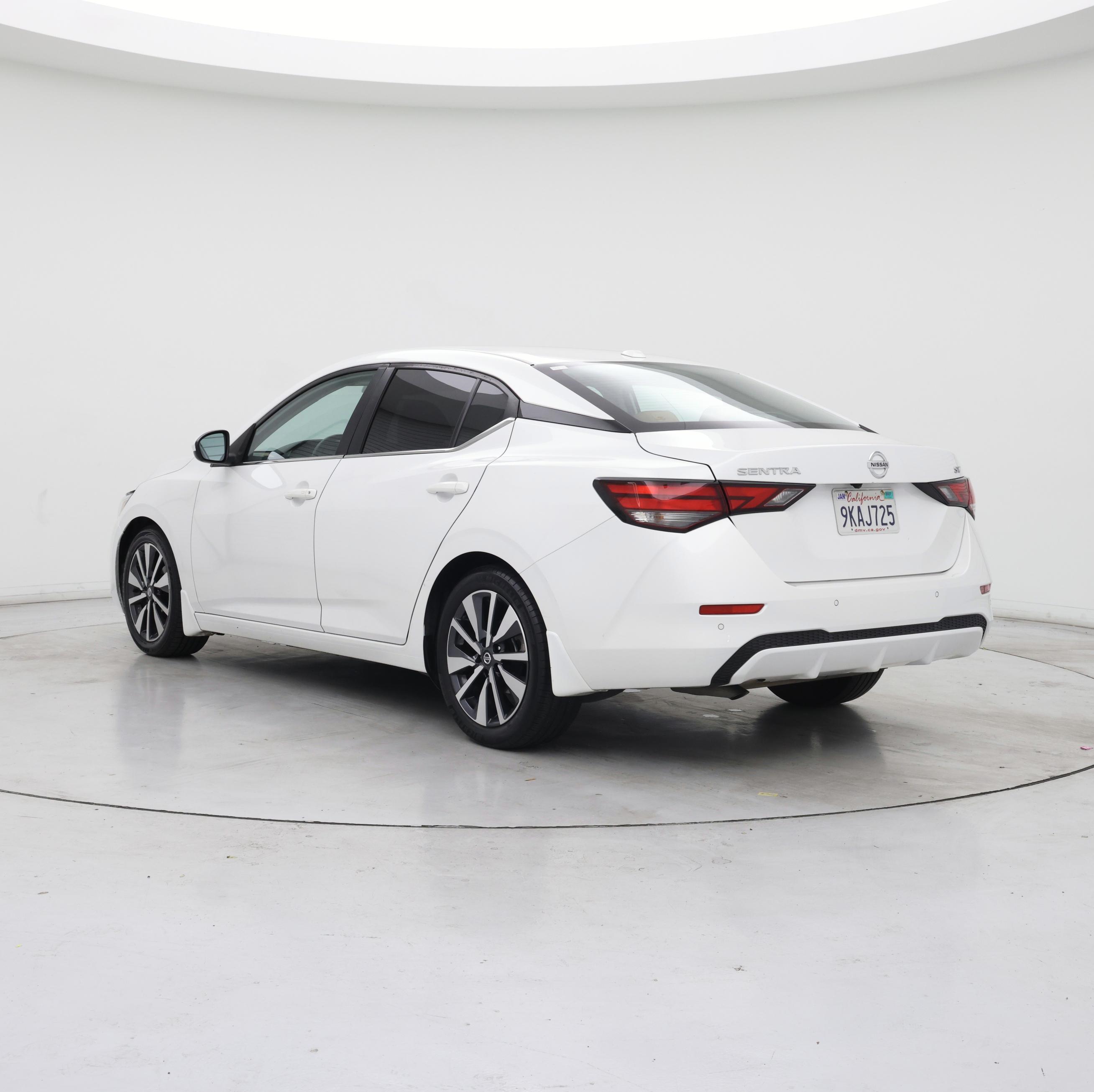 Thumbnail: 2021 Nissan Sentra - 2