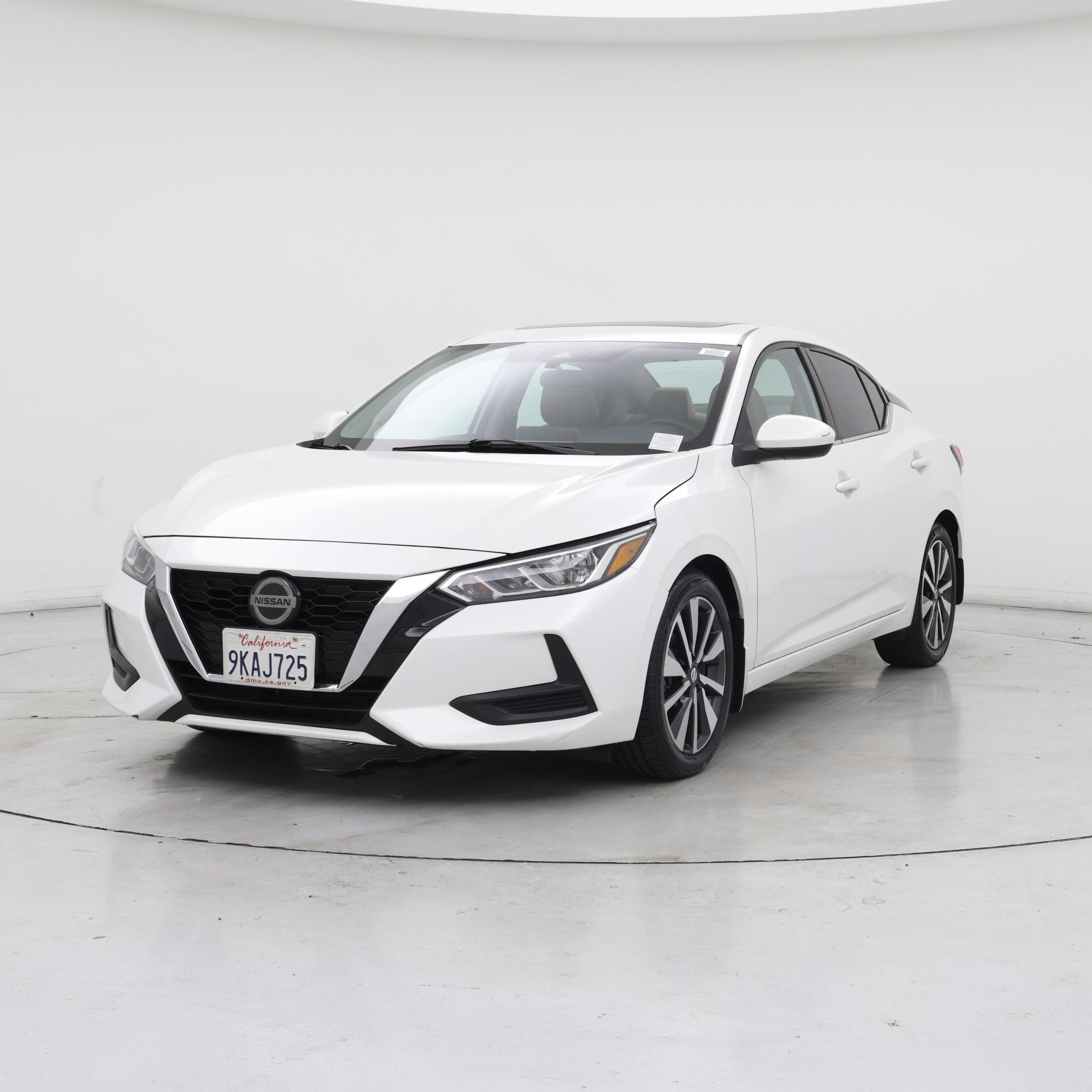 Thumbnail: 2021 Nissan Sentra - 4