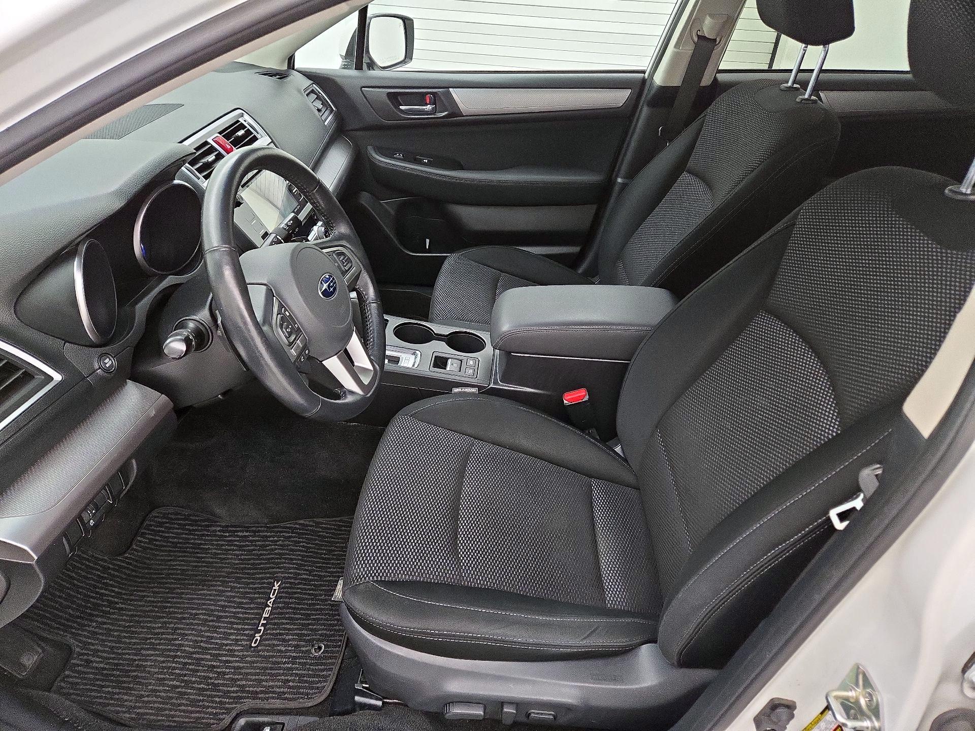 Thumbnail: 2015 Subaru Outback - 11