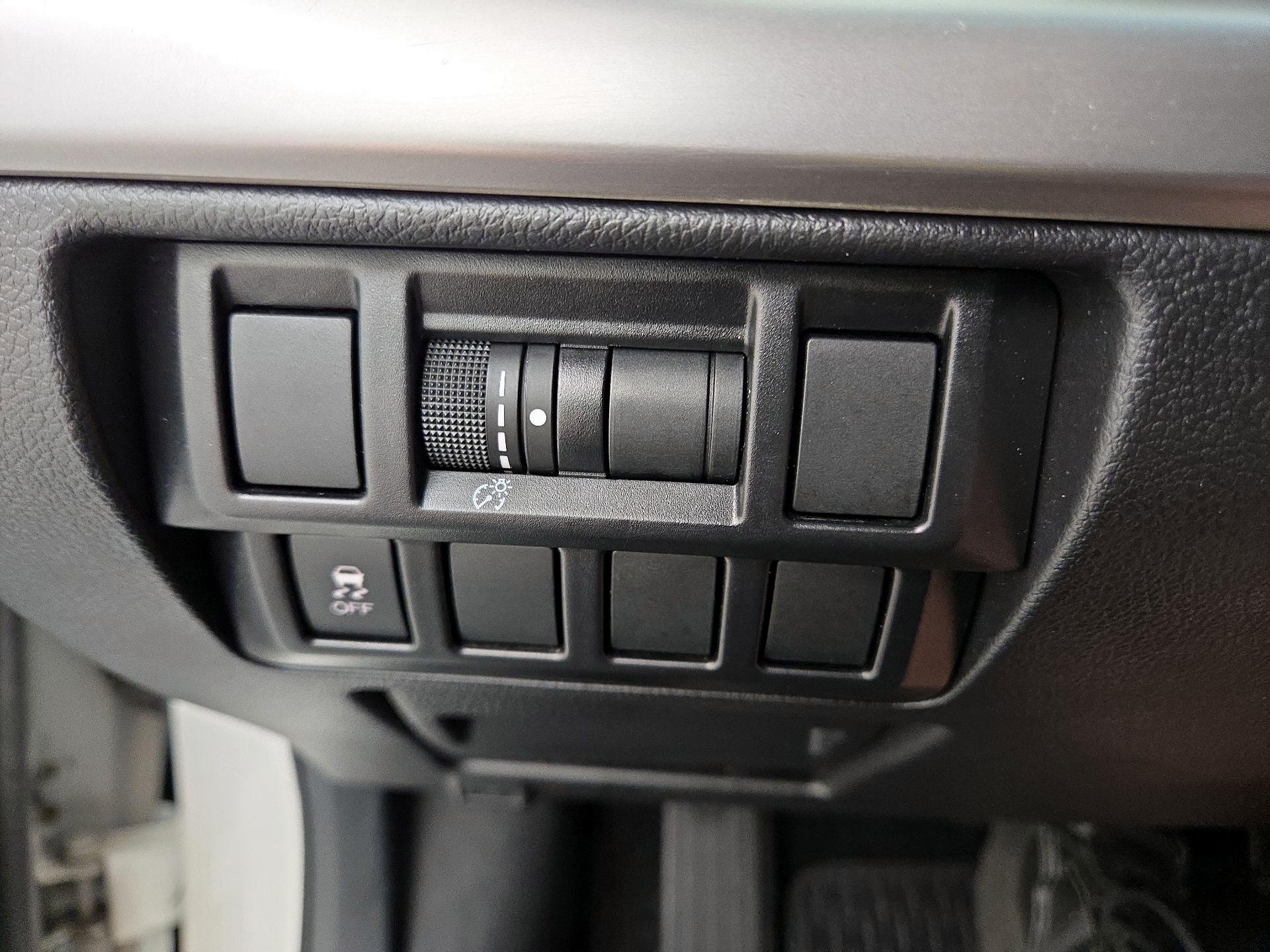 Thumbnail: 2015 Subaru Outback - 13