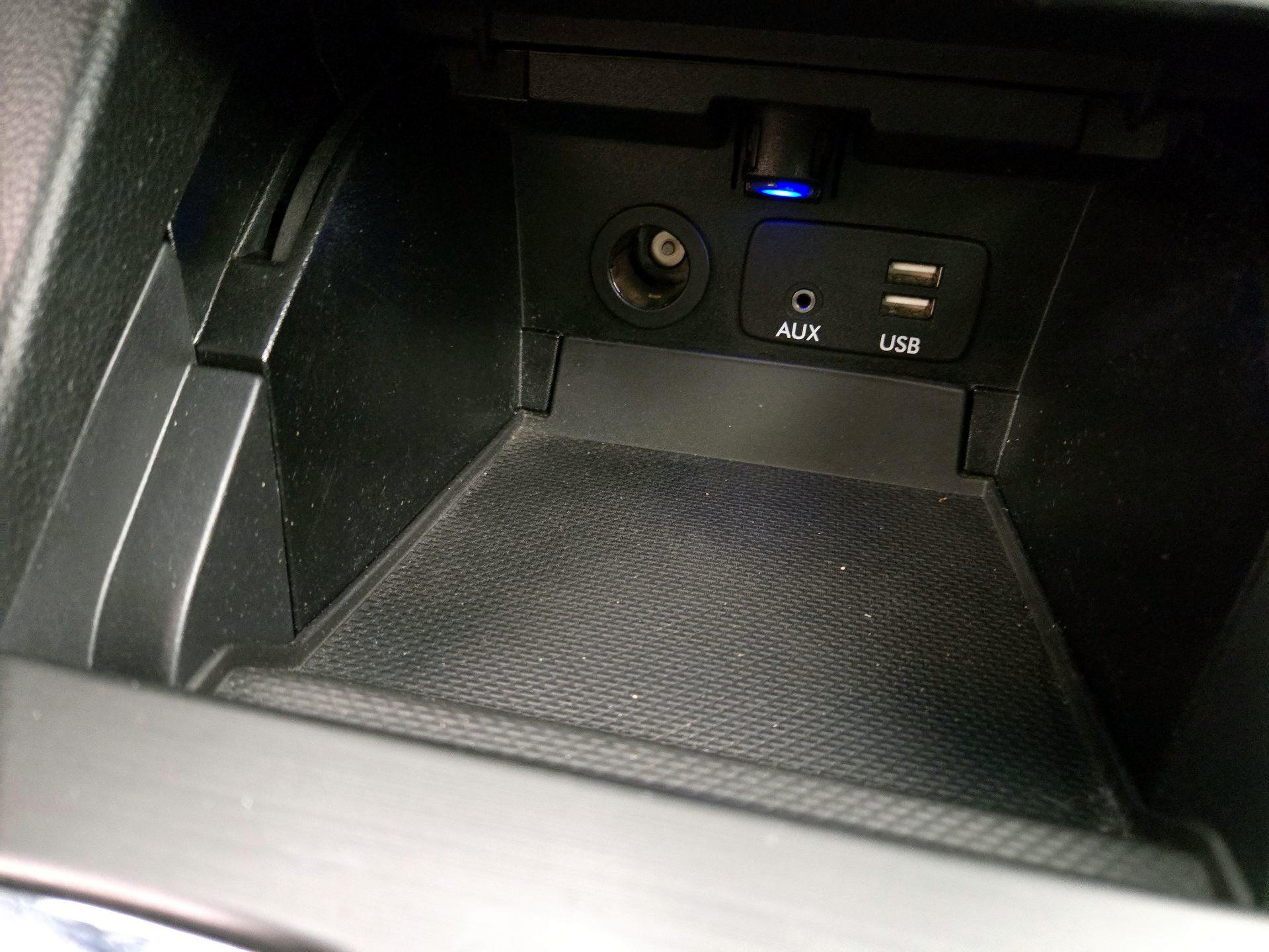 Thumbnail: 2015 Subaru Outback - 18