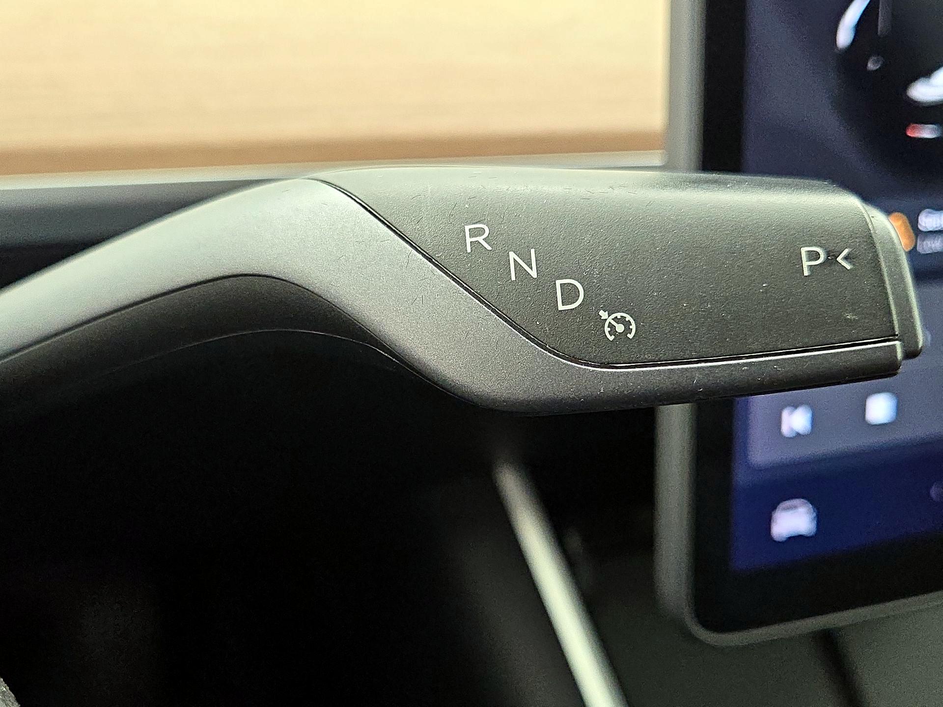 Thumbnail: 2020 Tesla Model 3 - 17