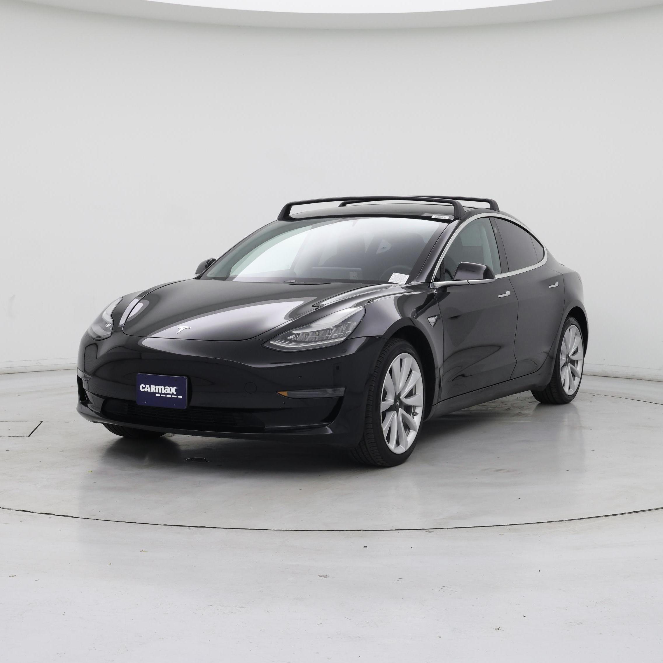 Thumbnail: 2020 Tesla Model 3 - 4