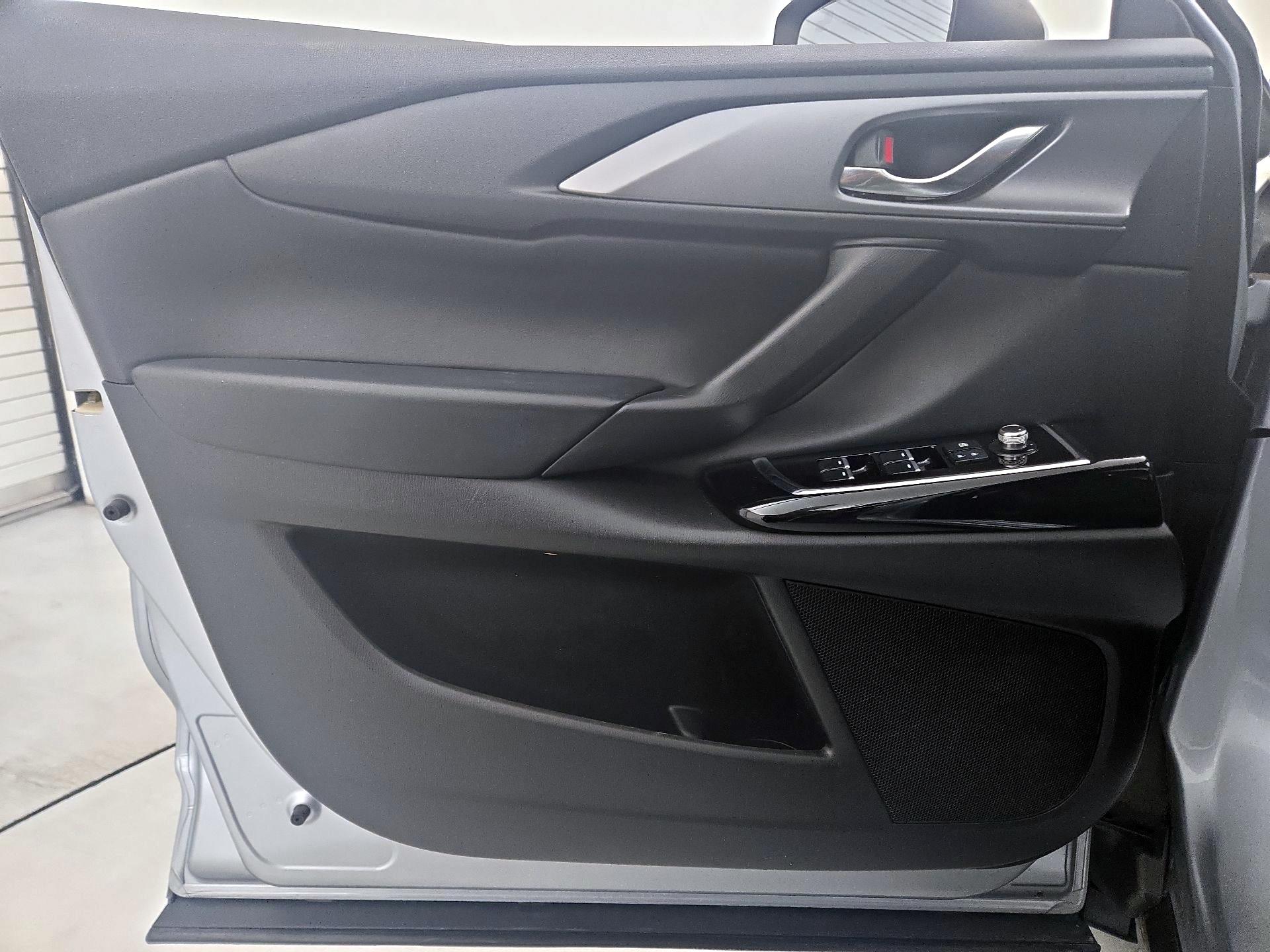 Thumbnail: 2023 Mazda CX-9 - 12