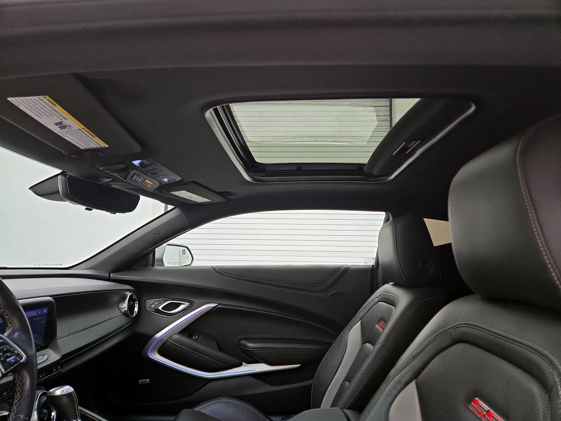 Thumbnail: 2020 Chevrolet Camaro - 20