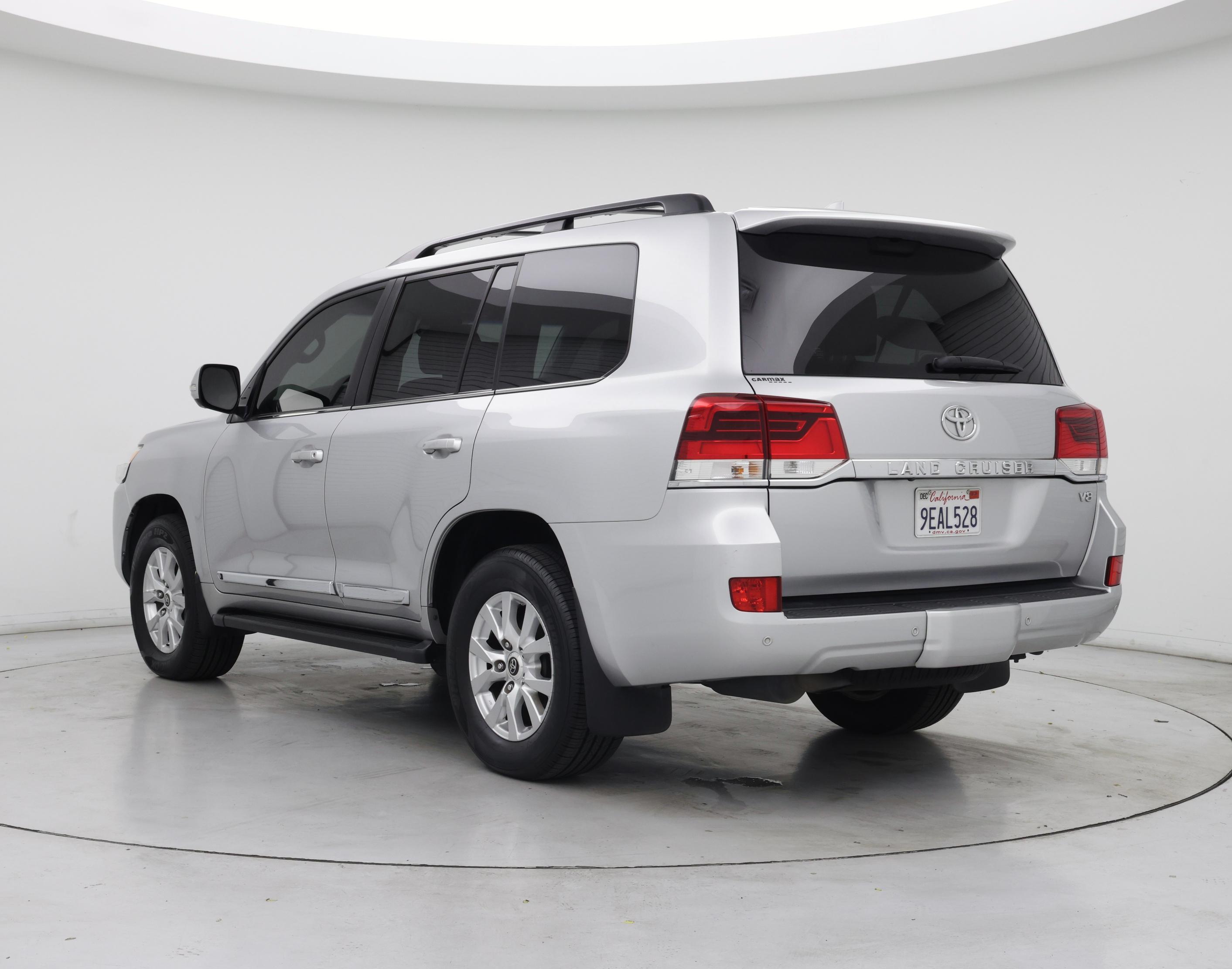 Thumbnail: 2016 Toyota Land Cruiser - 2