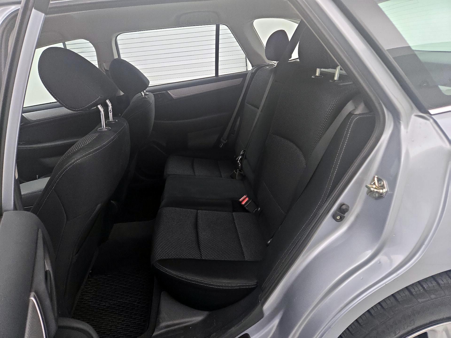 Thumbnail: 2016 Subaru Outback - 18