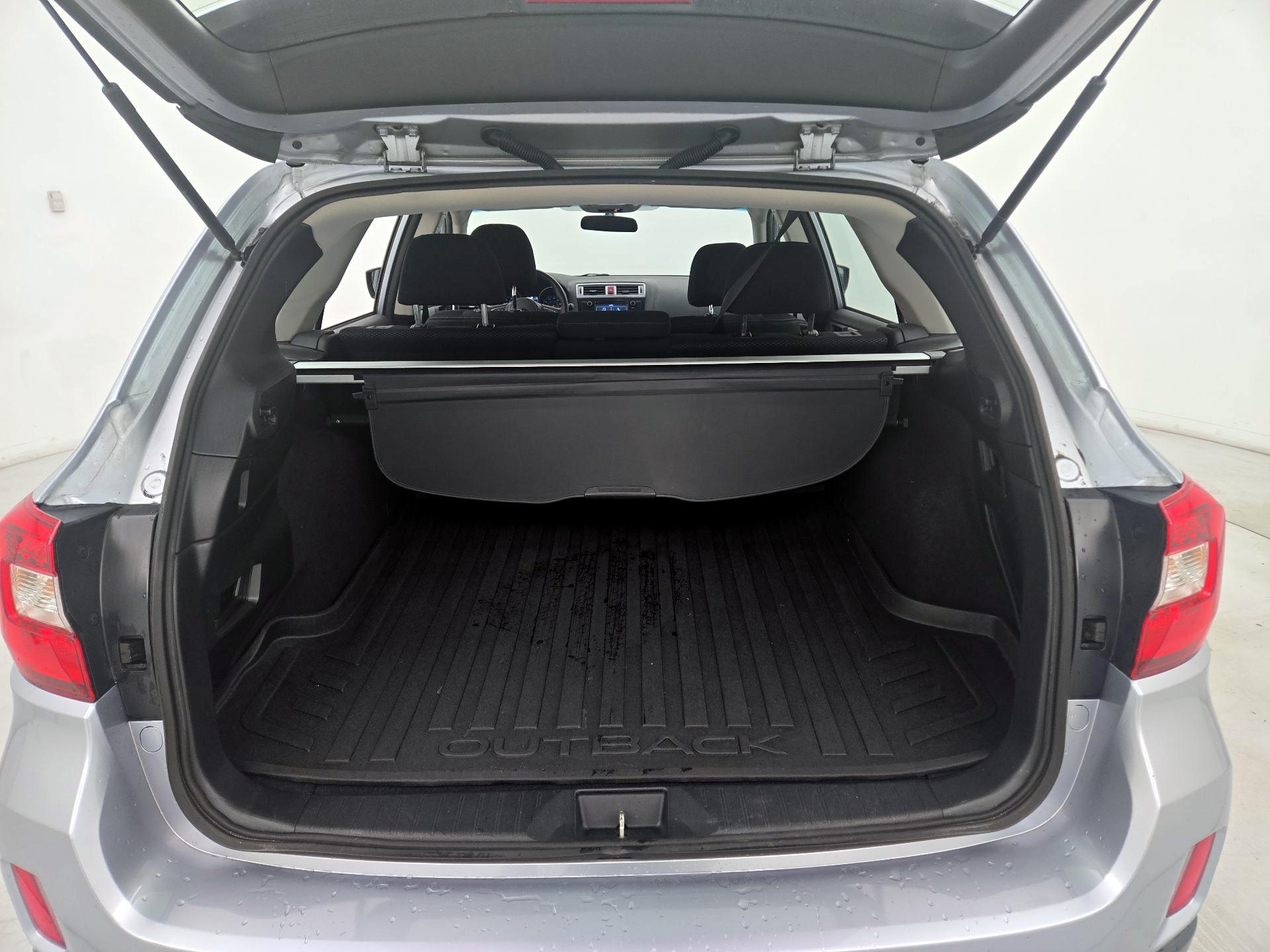 Thumbnail: 2016 Subaru Outback - 19