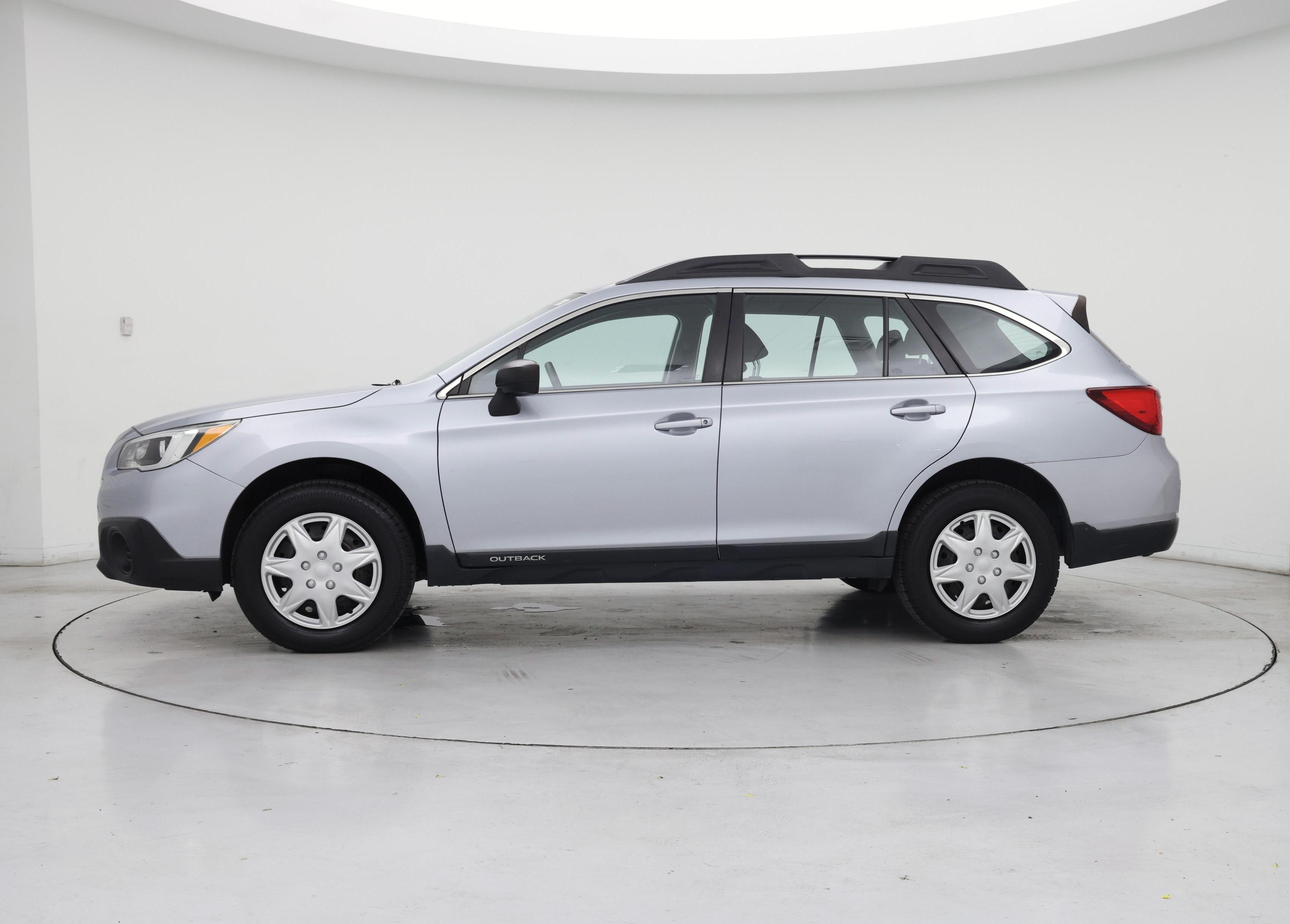 Thumbnail: 2016 Subaru Outback - 3