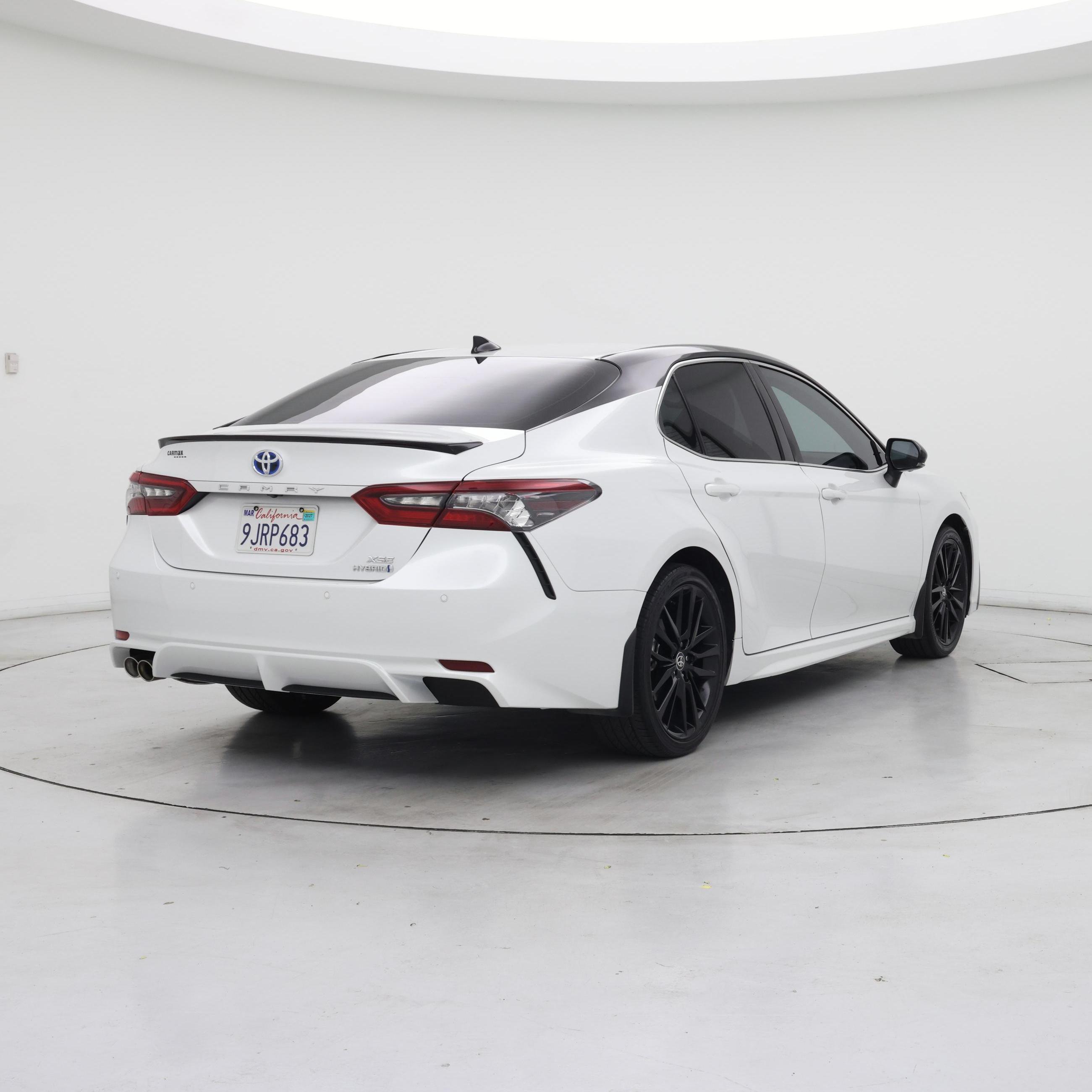 Thumbnail: 2023 Toyota Camry - 8