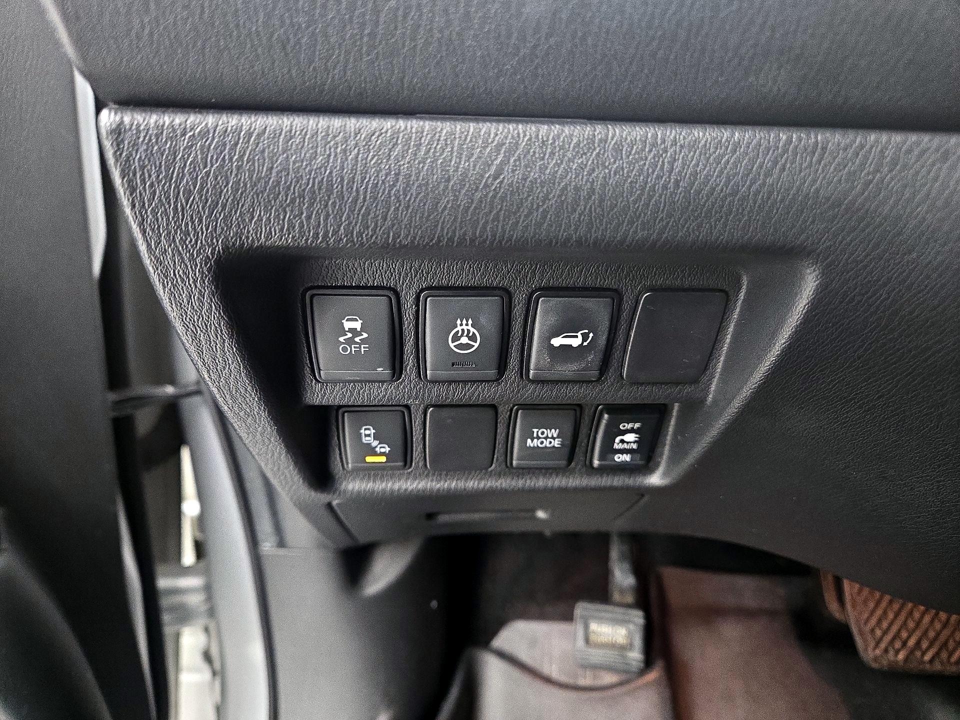 Thumbnail: 2019 Nissan Pathfinder - 13