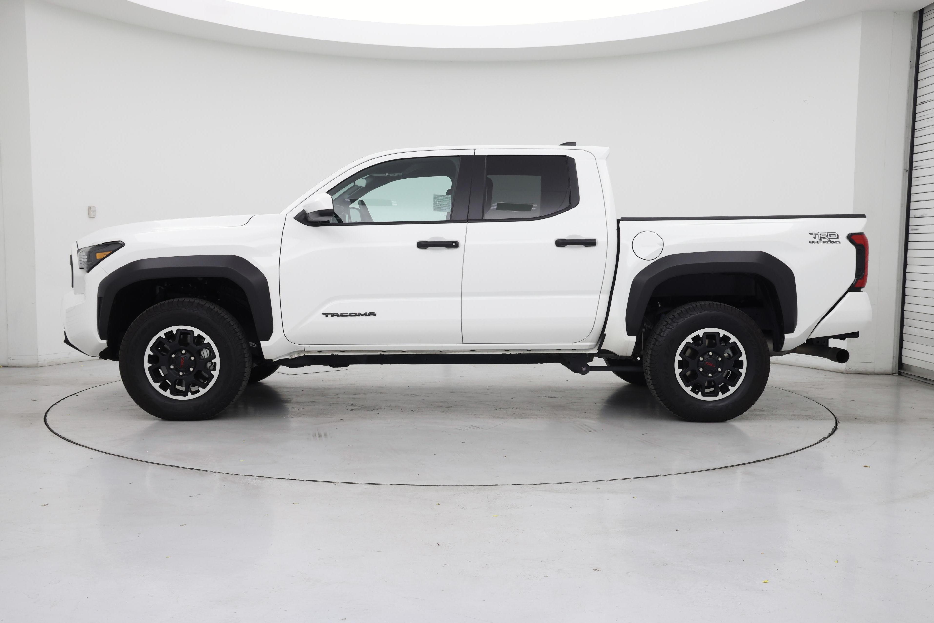 Thumbnail: 2025 Toyota Tacoma - 3