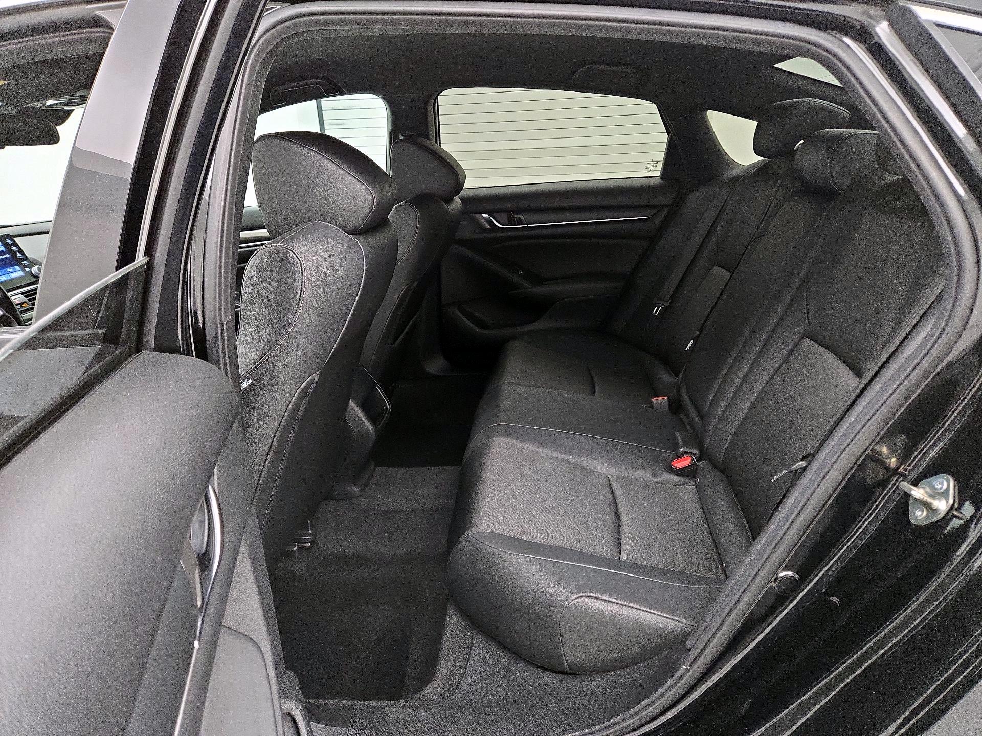 Thumbnail: 2019 Honda Accord - 19