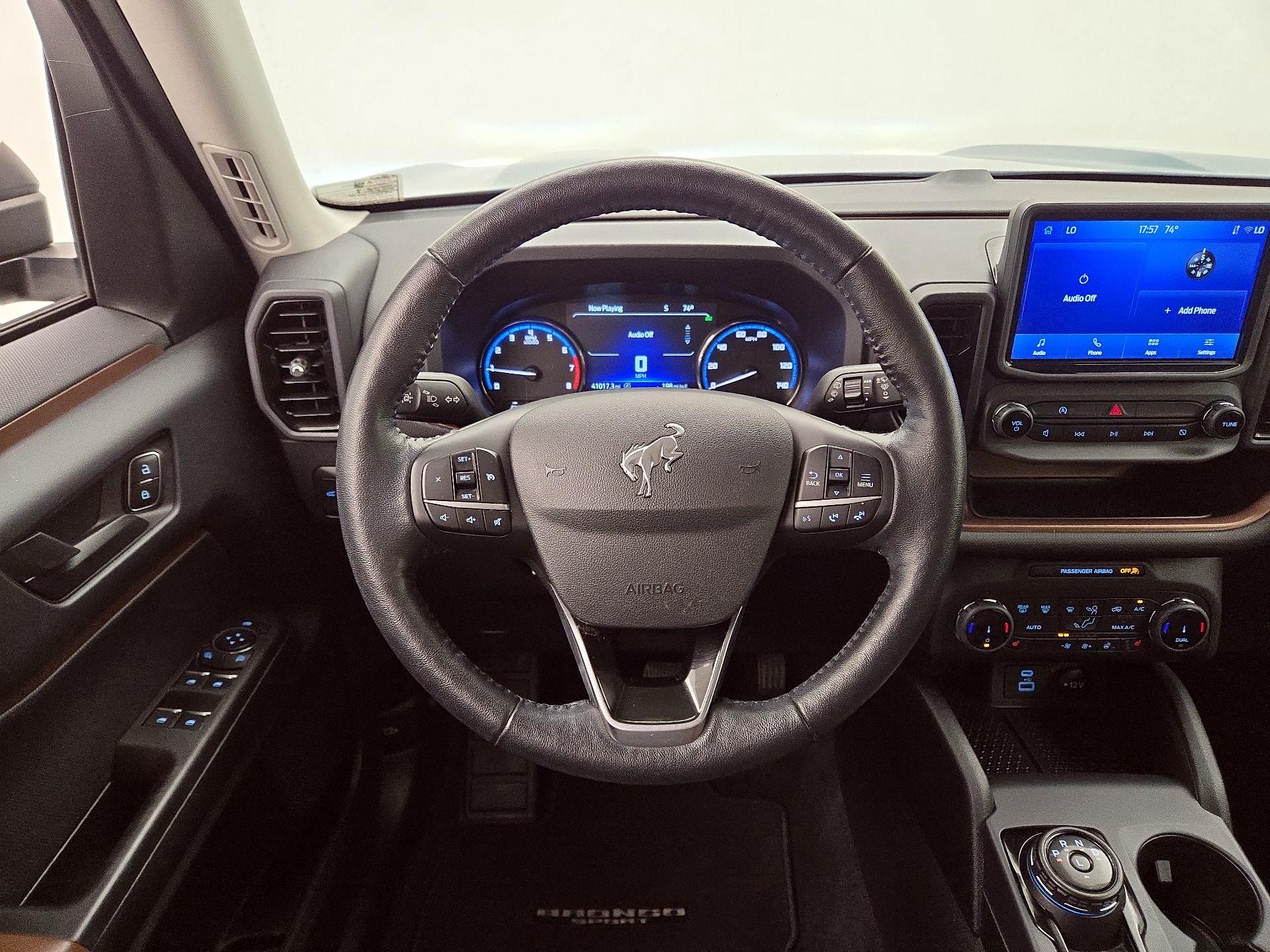 Thumbnail: 2022 Ford Bronco Sport - 10