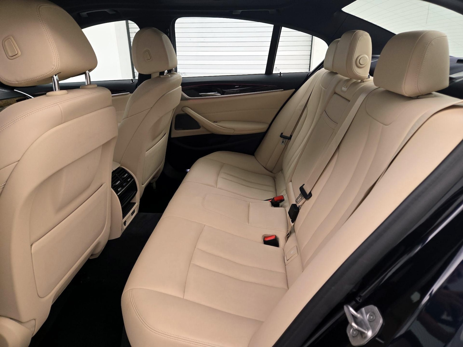 2020 BMW 5 Series 530i - Photo 22