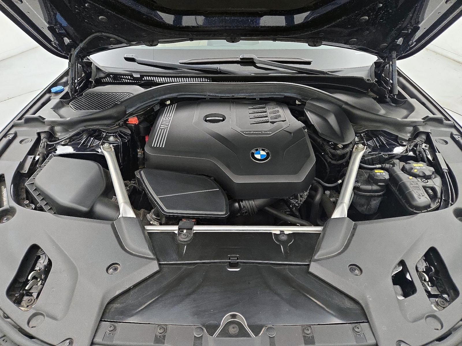 2020 BMW 5 Series 530i - Photo 24