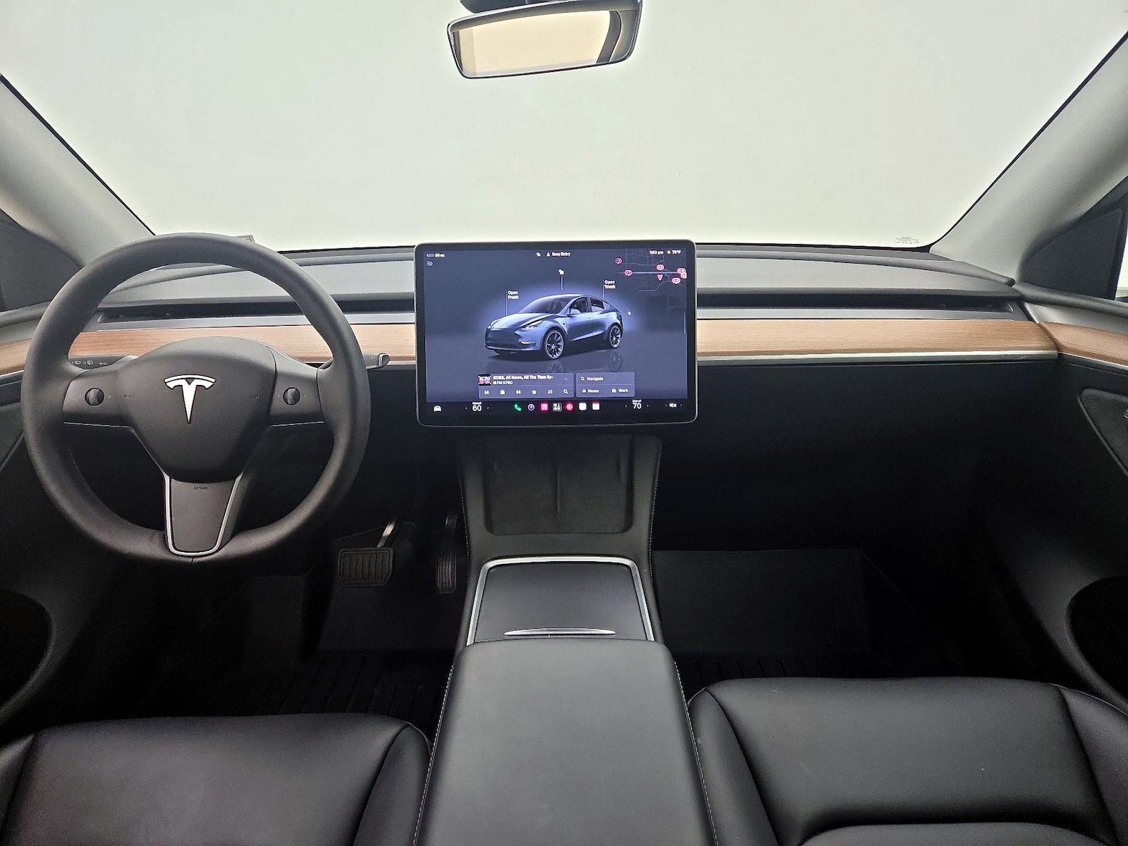 2023 Tesla Model Y Long Range - Photo 10