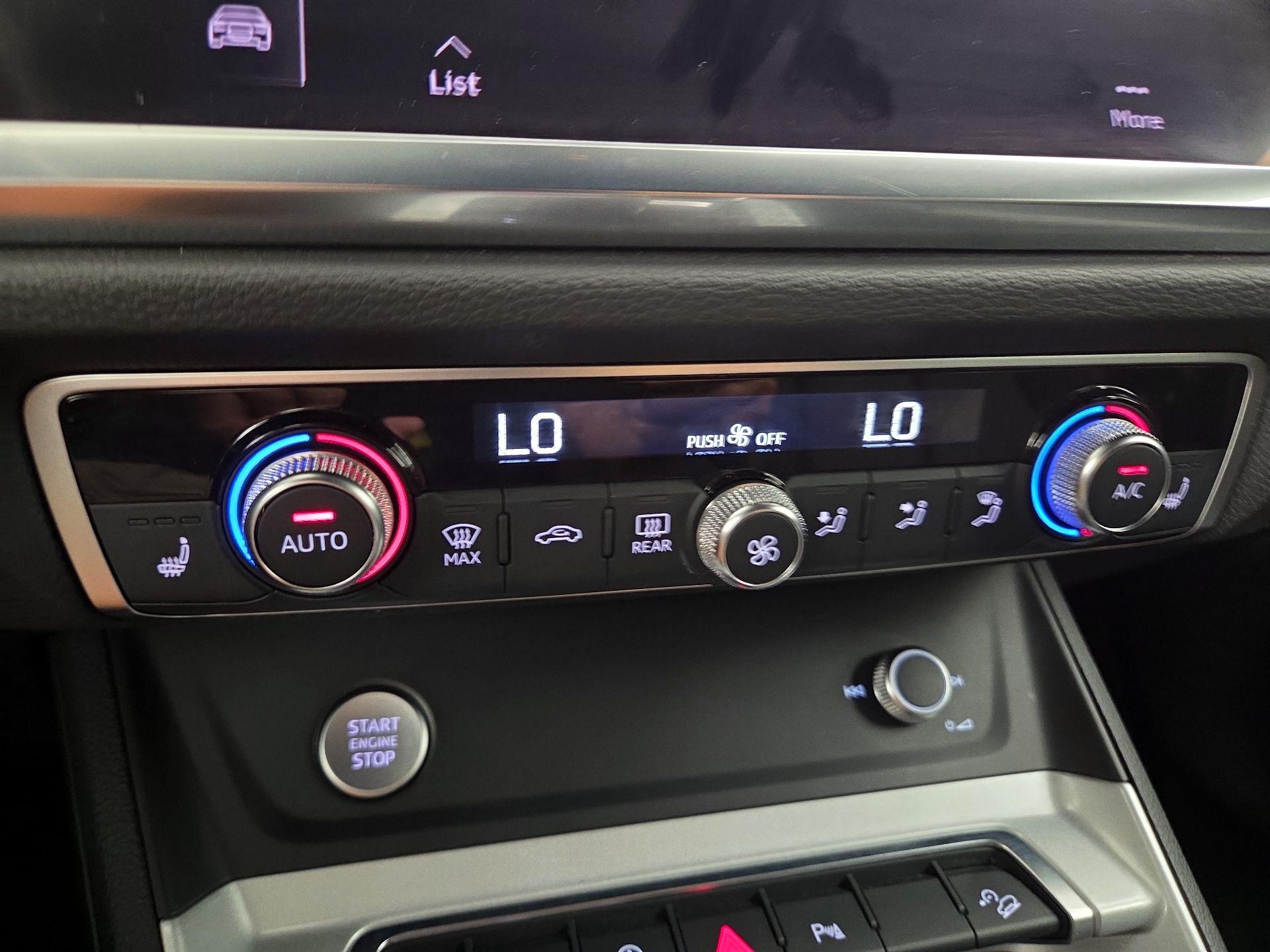 Thumbnail: 2020 Audi Q3 - 16