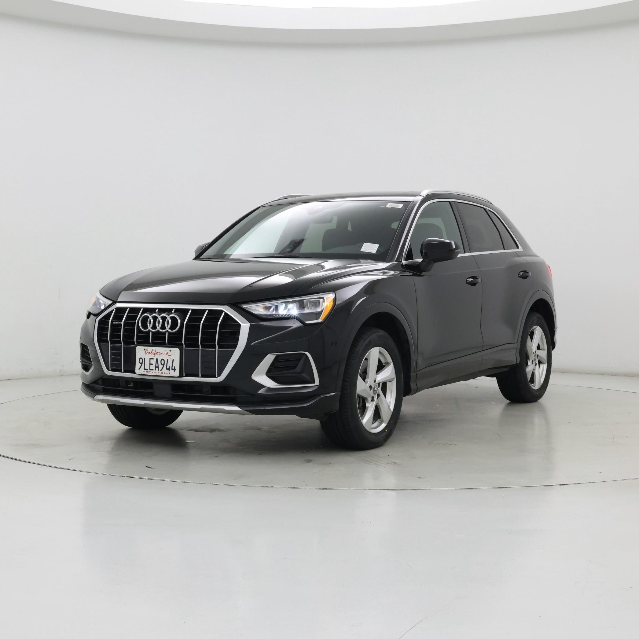 Thumbnail: 2020 Audi Q3 - 4
