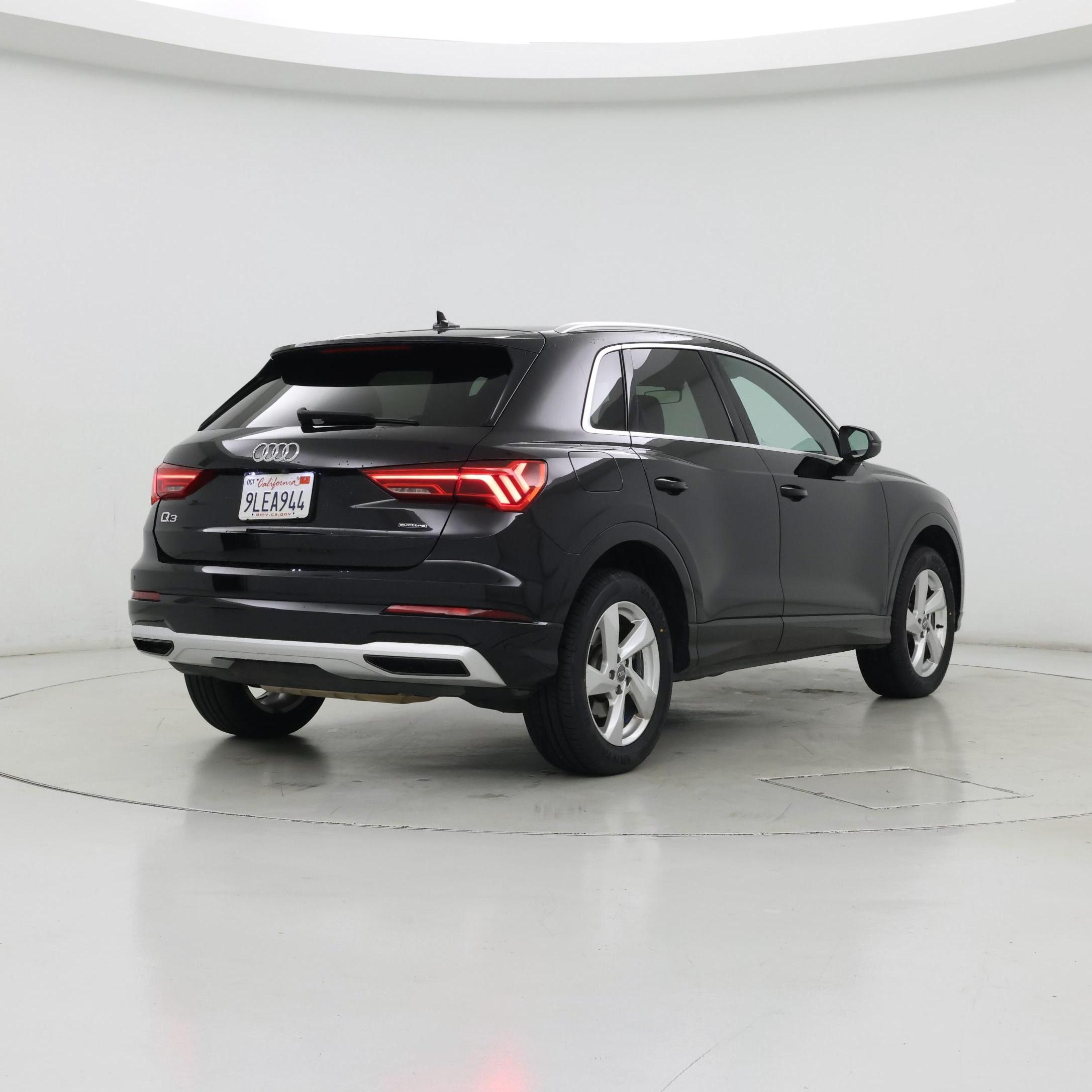 Thumbnail: 2020 Audi Q3 - 8