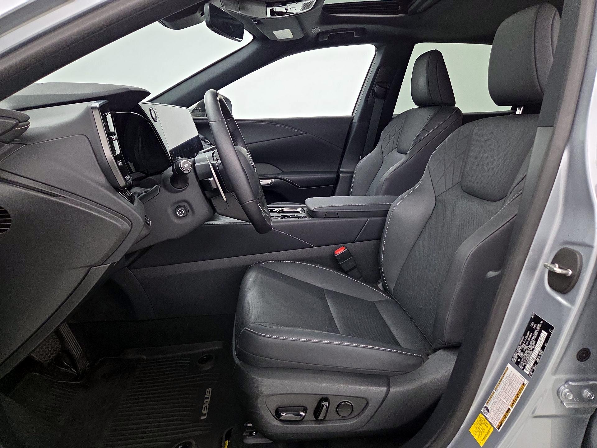 Thumbnail: 2025 Lexus RX - 11