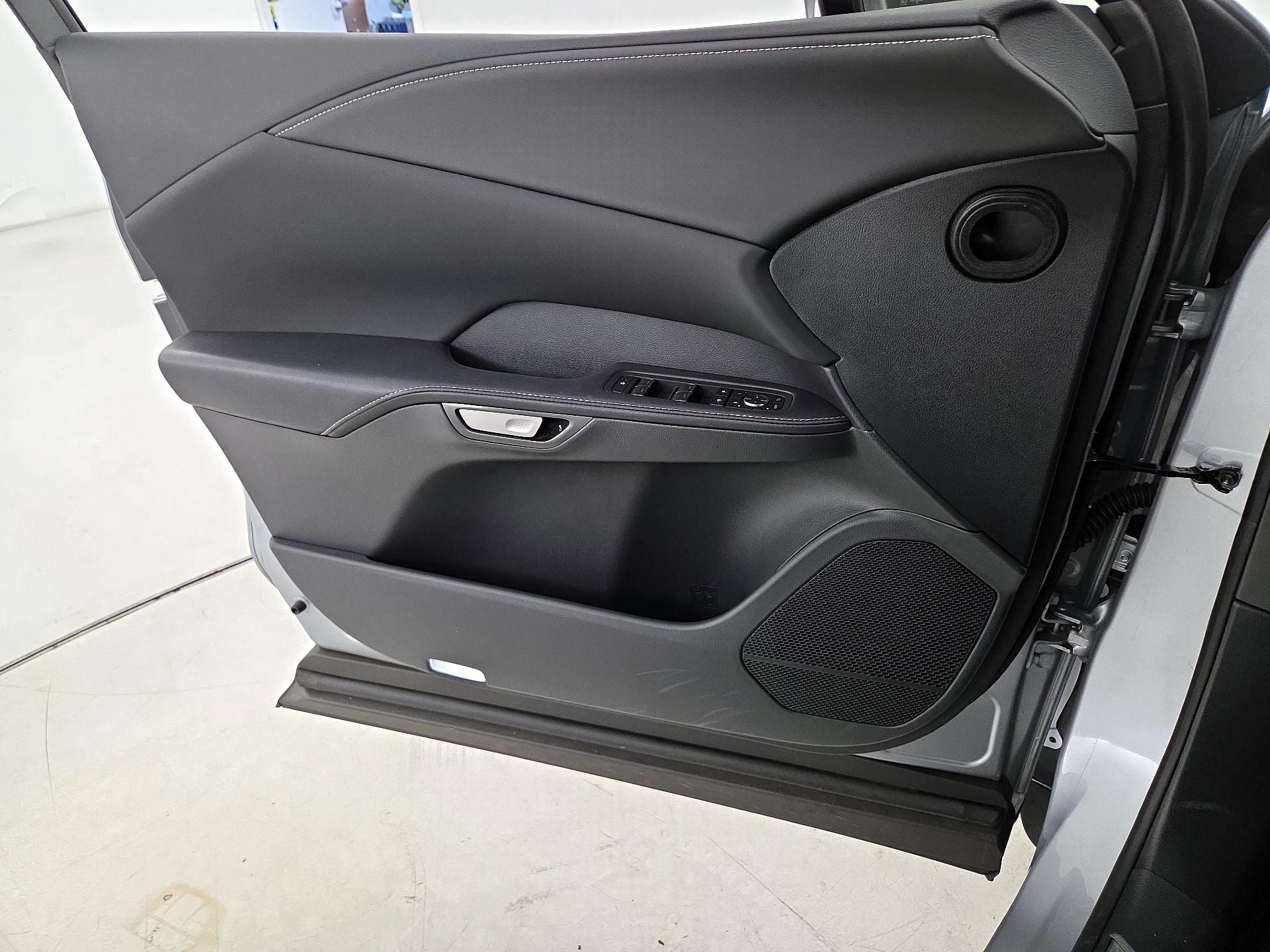 Thumbnail: 2025 Lexus RX - 12