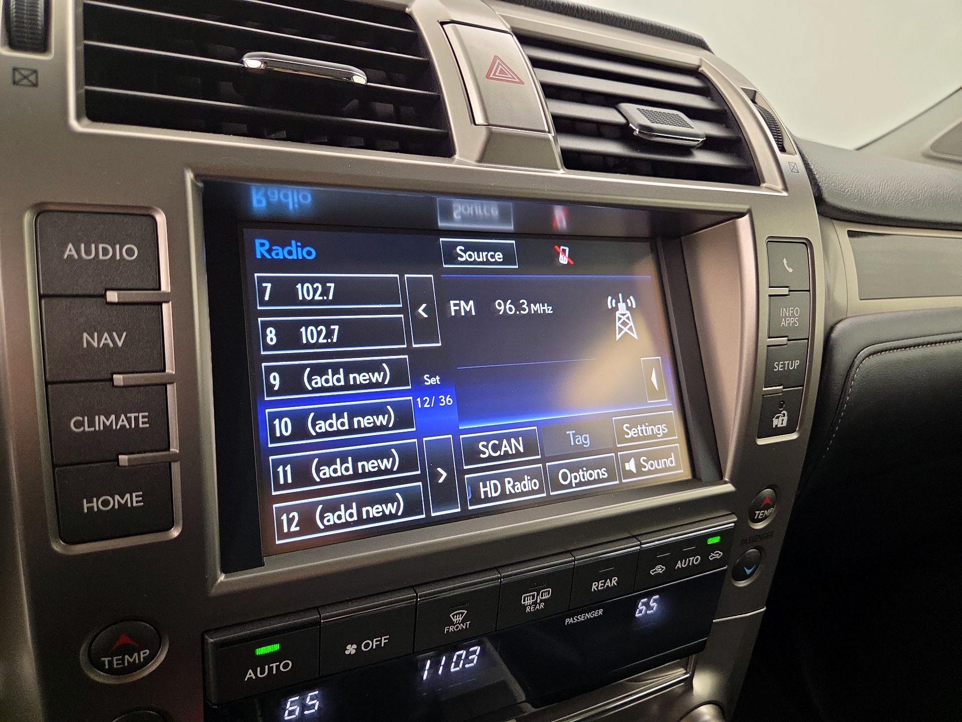 Thumbnail: 2015 Lexus GX - 16