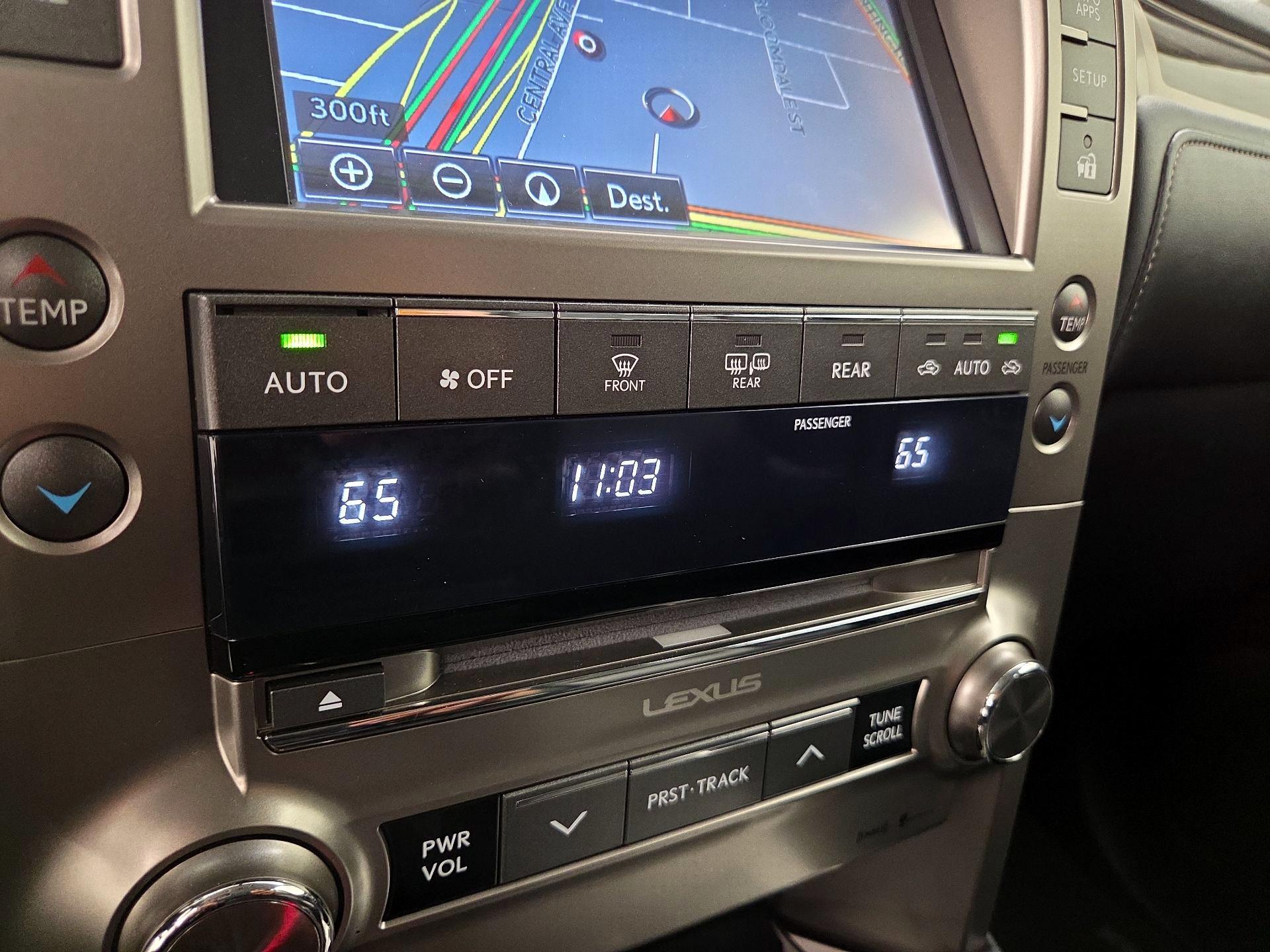 Thumbnail: 2015 Lexus GX - 17