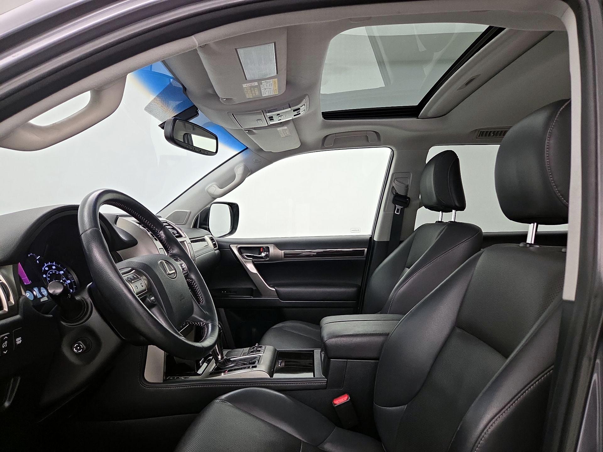 Thumbnail: 2015 Lexus GX - 20