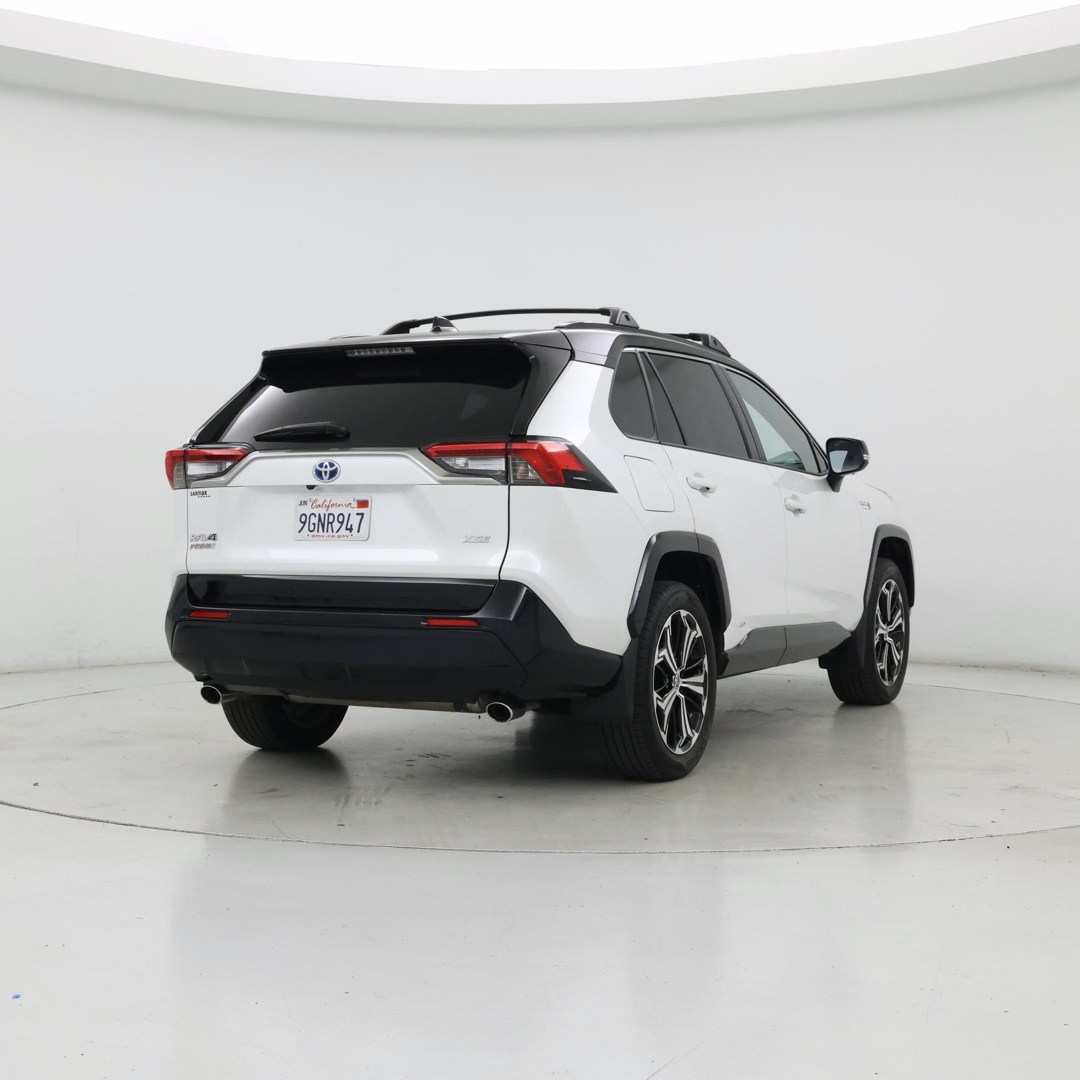 Thumbnail: 2023 Toyota RAV4 - 8