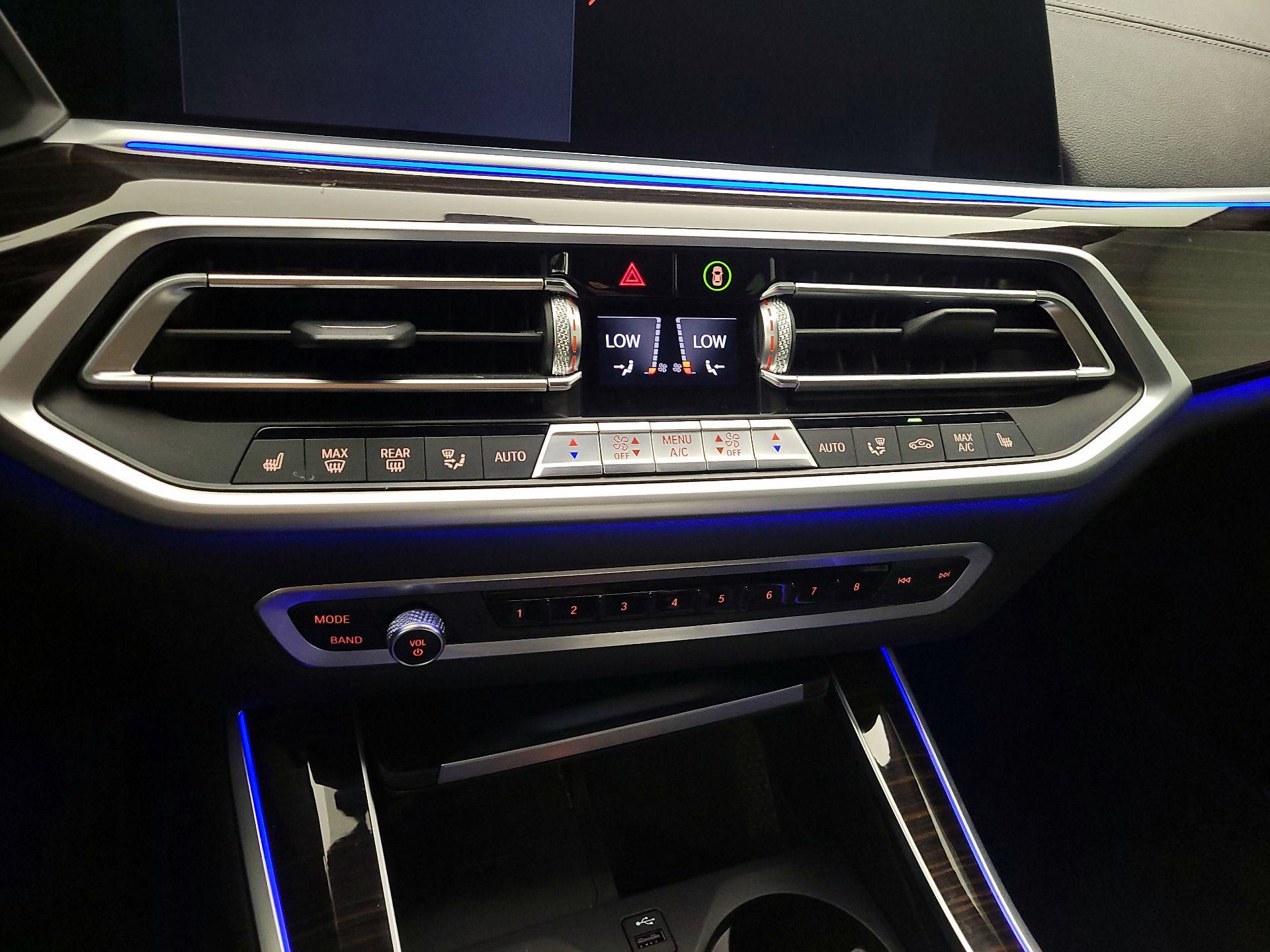 Thumbnail: 2021 BMW X5 - 17