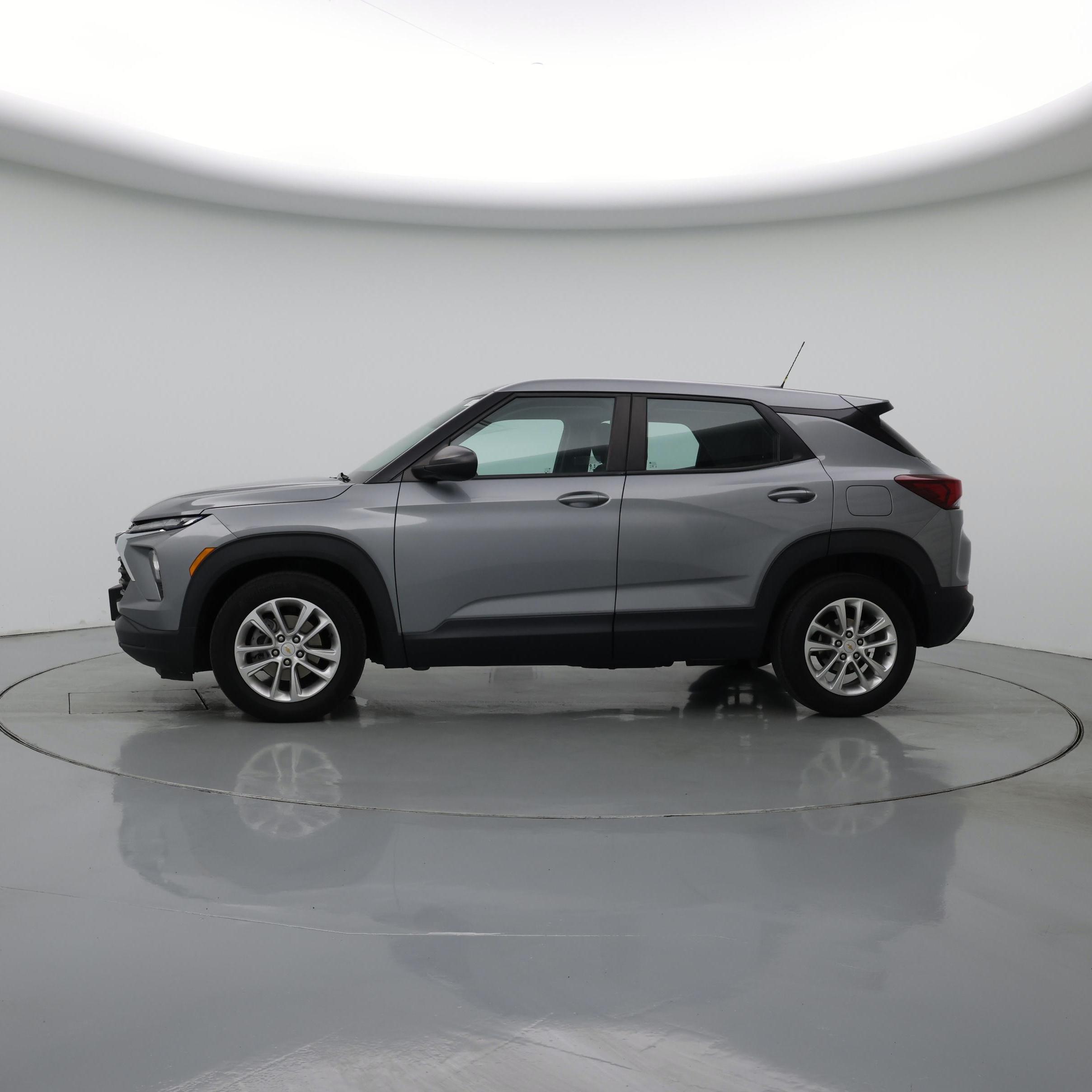 Thumbnail: 2024 Chevrolet TrailBlazer - 3