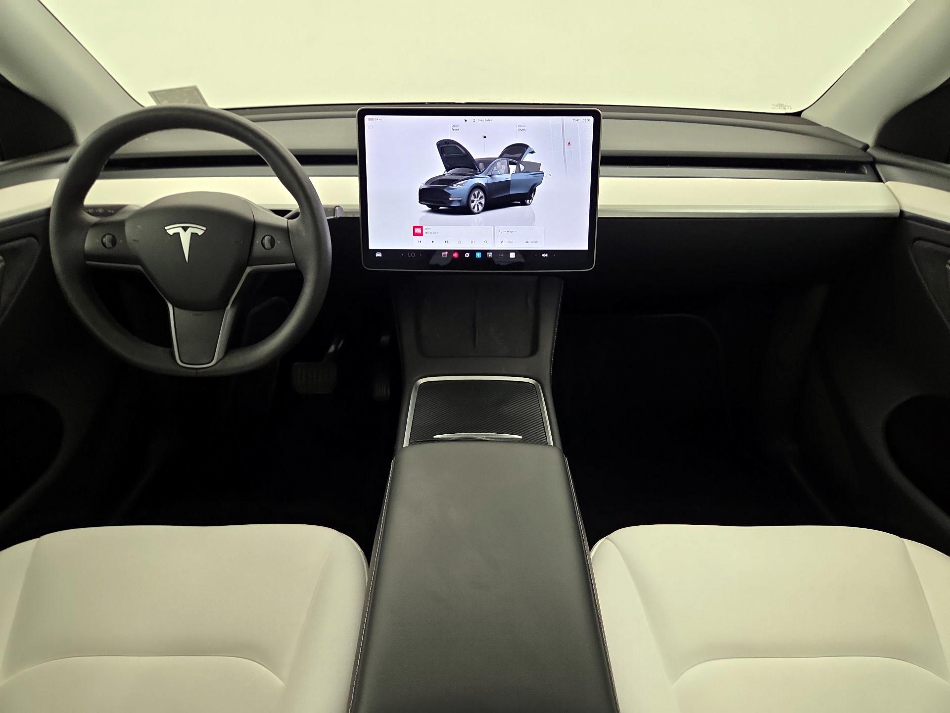 Thumbnail: 2024 Tesla Model Y - 9