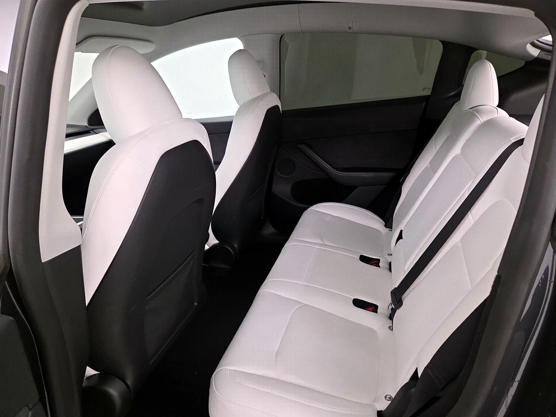 Thumbnail: 2024 Tesla Model Y - 18