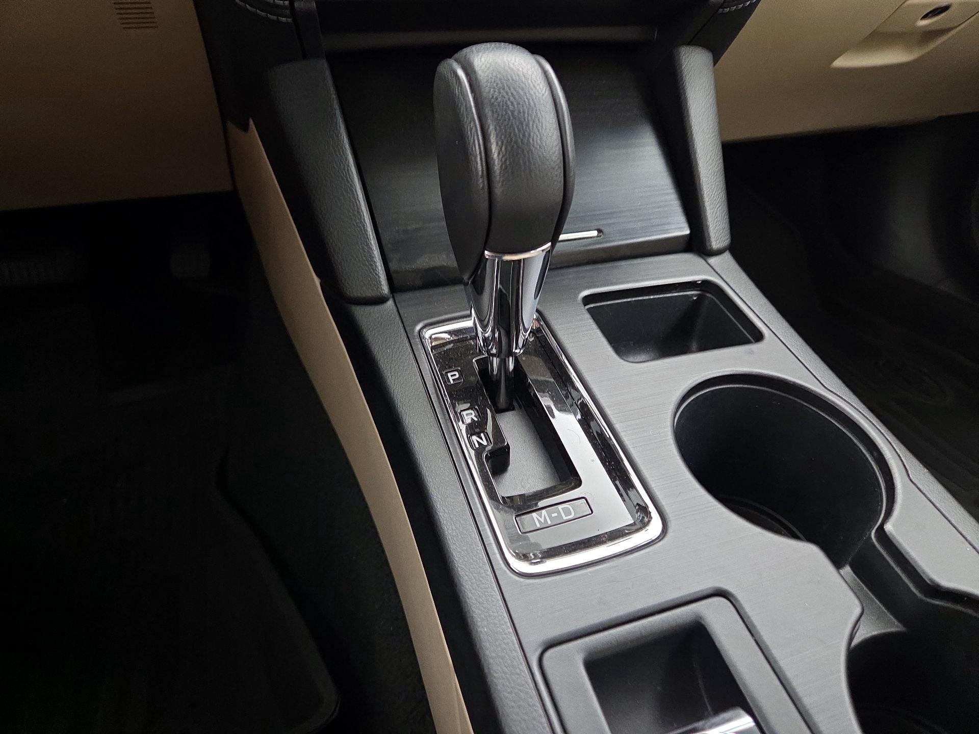 Thumbnail: 2019 Subaru Outback - 18