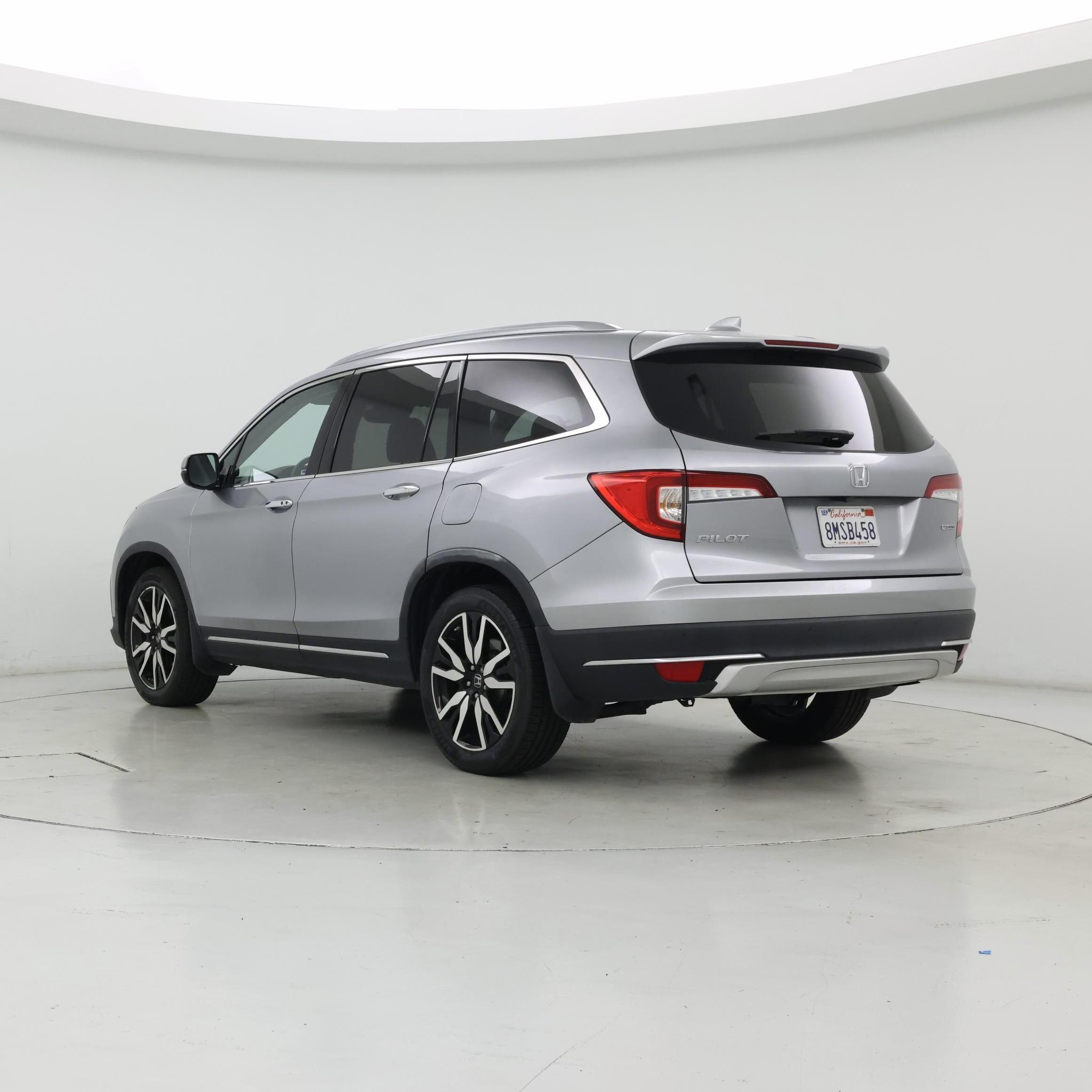 Thumbnail: 2020 Honda Pilot - 2