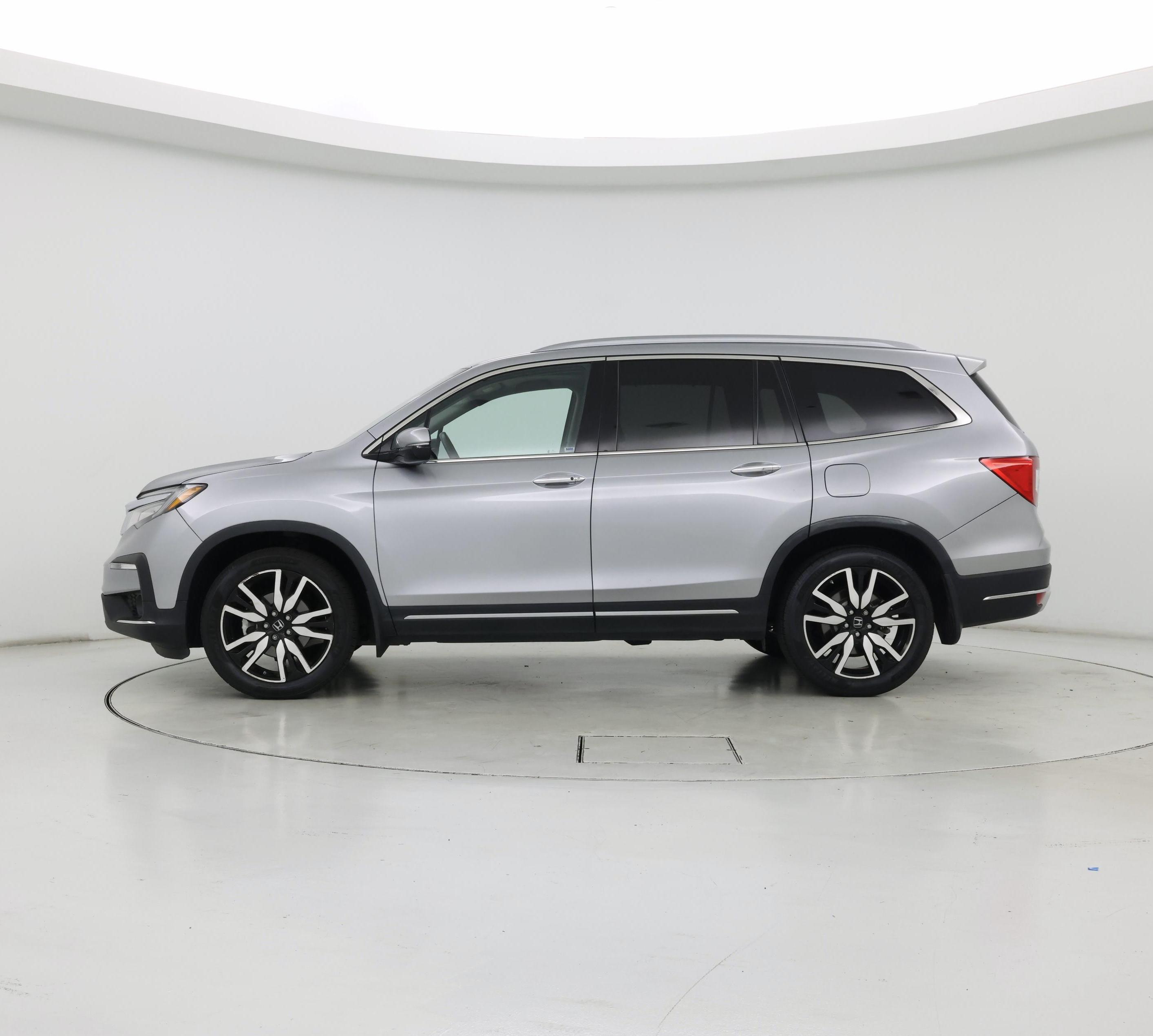 Thumbnail: 2020 Honda Pilot - 3